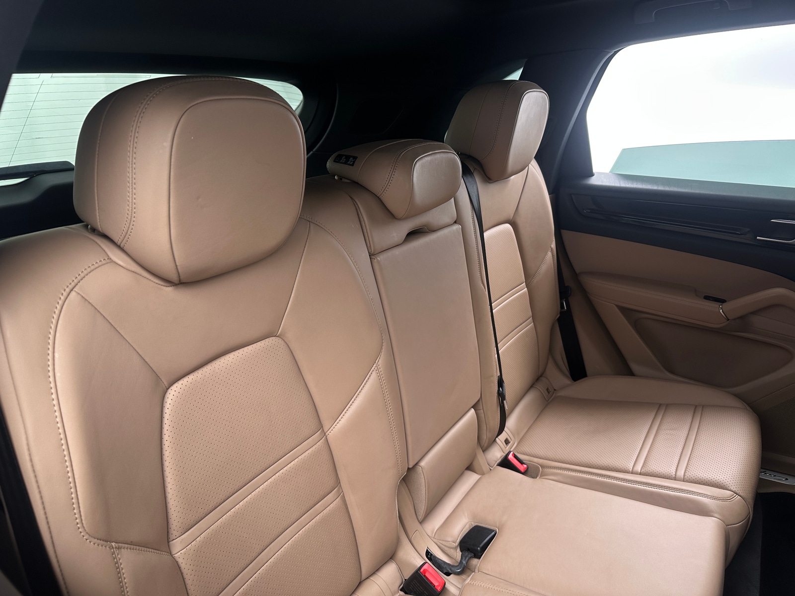 Thumbnail: 2020 Porsche Cayenne - 5