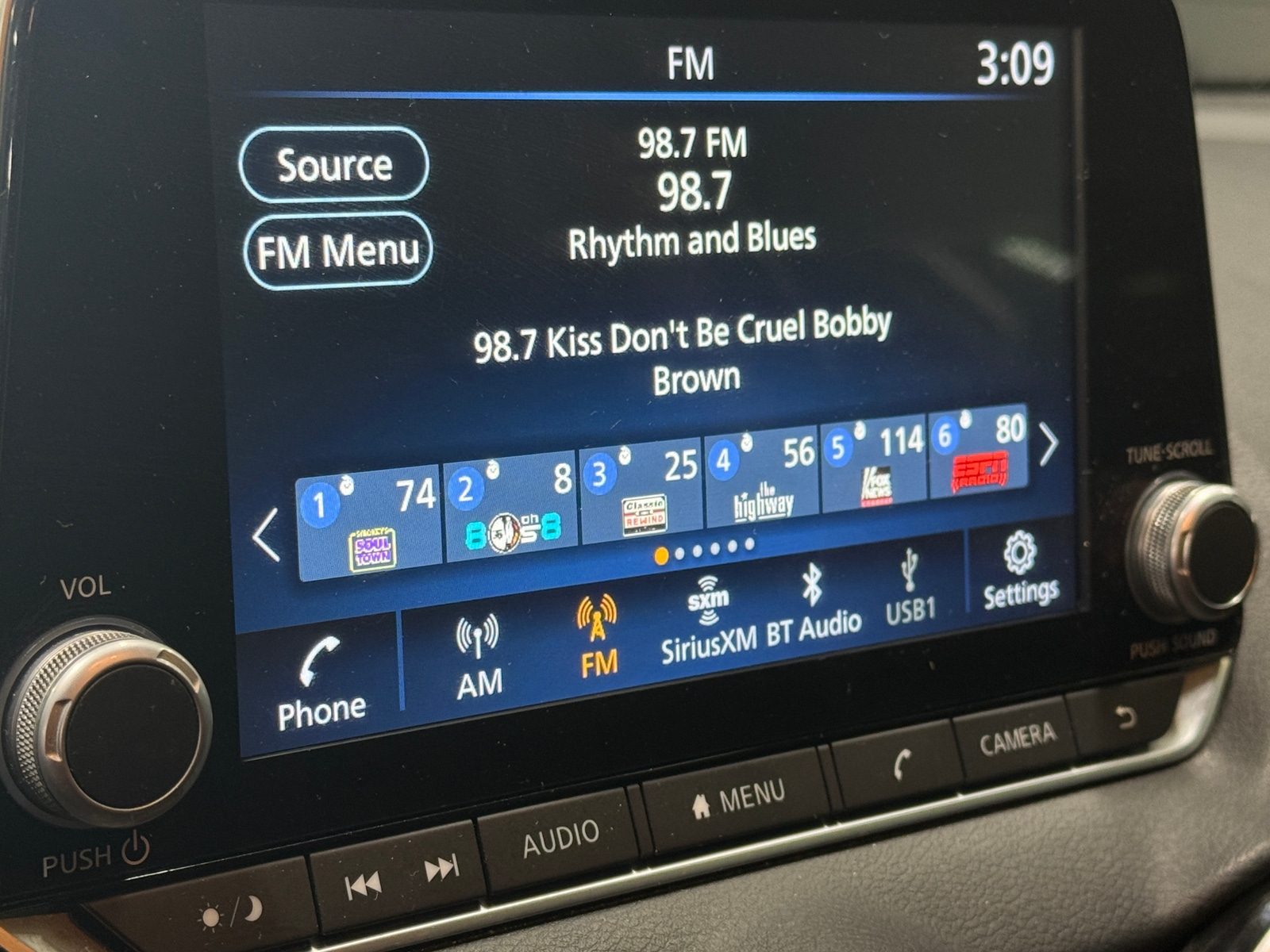 Thumbnail: 2024 Nissan Sentra - 4