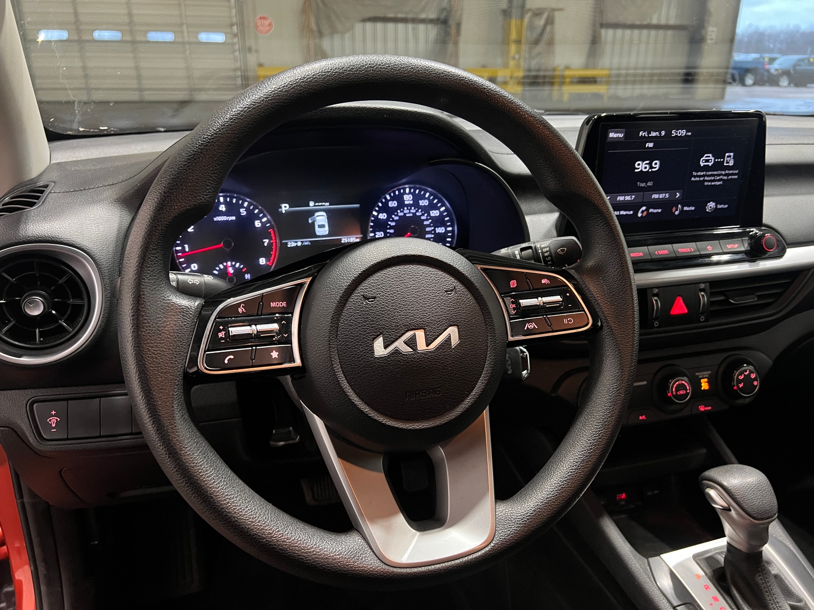 Thumbnail: 2023 Kia Forte - 5