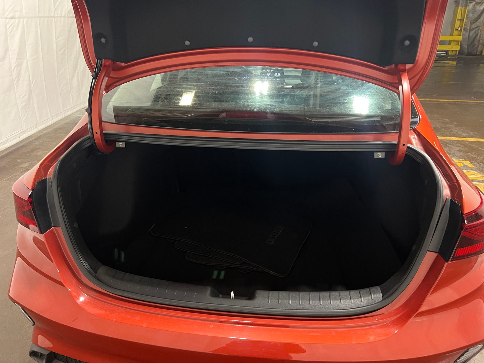 Thumbnail: 2023 Kia Forte - 7