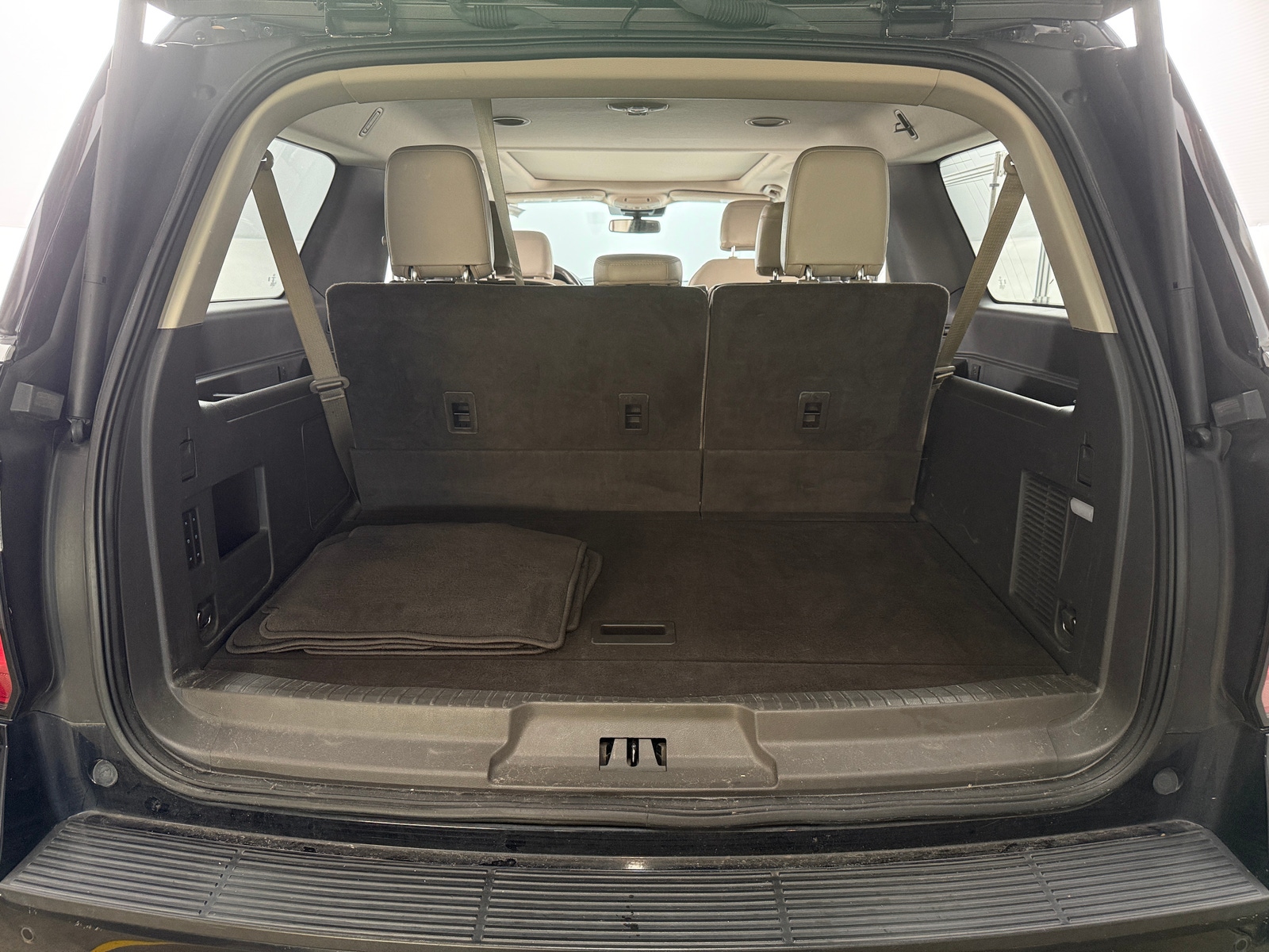 Thumbnail: 2021 Ford Expedition MAX - 6