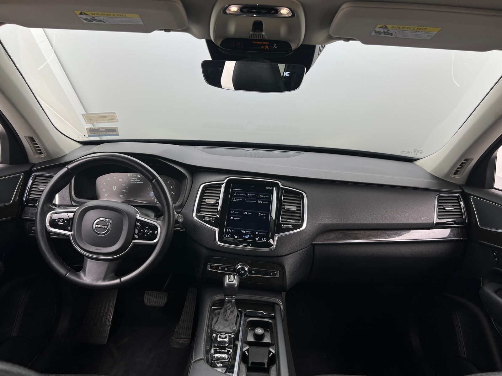 Thumbnail: 2018 Volvo XC90 - 2