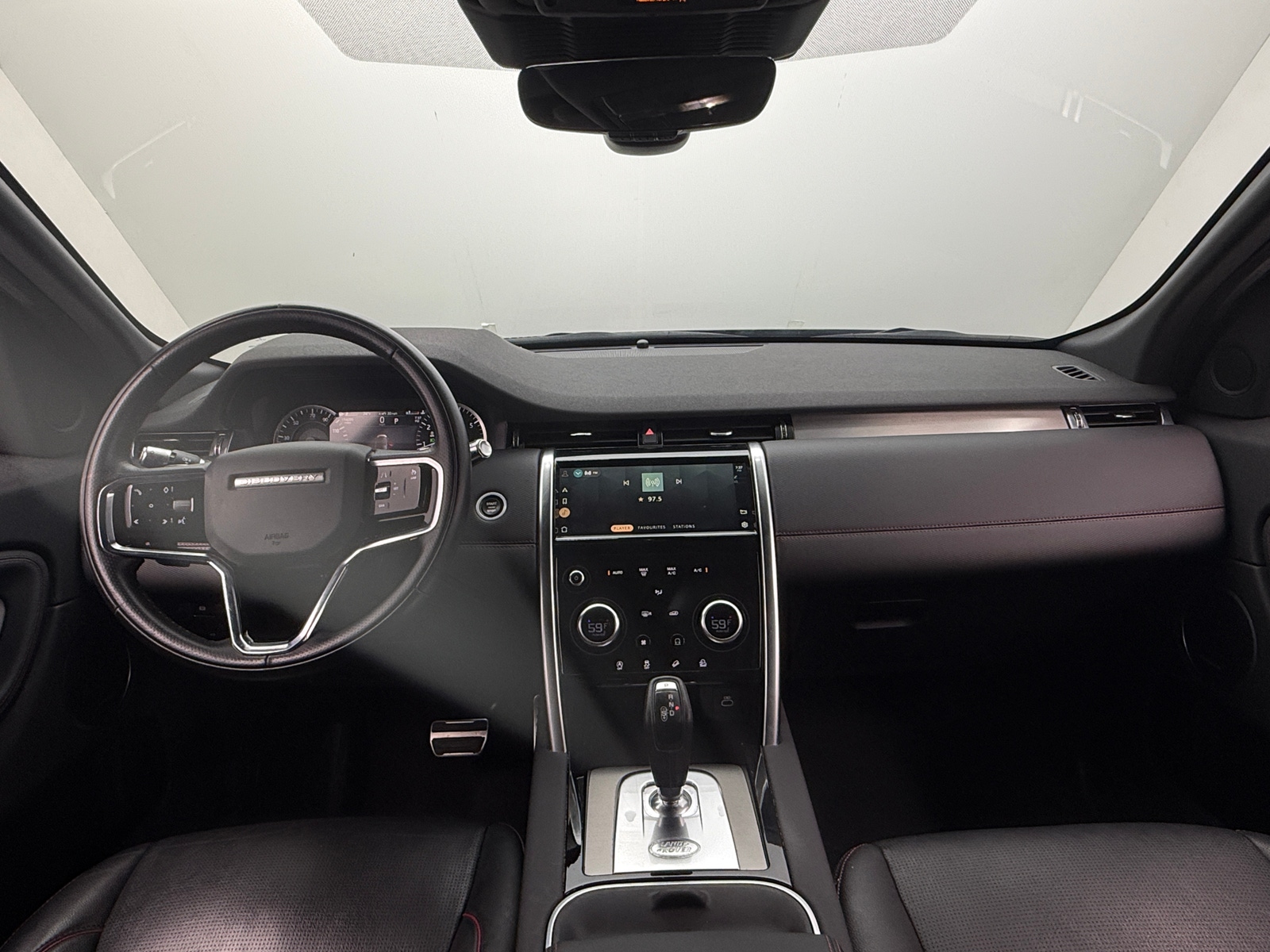 Thumbnail: 2021 Land Rover Discovery Sport - 2