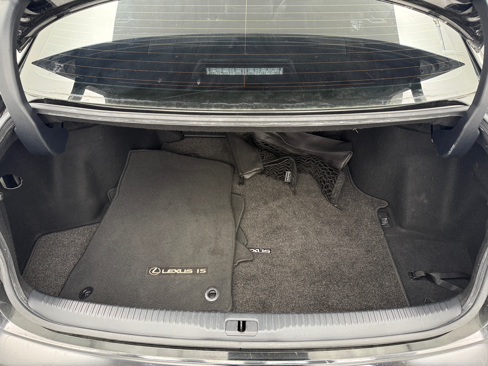 Thumbnail: 2016 Lexus IS - 6