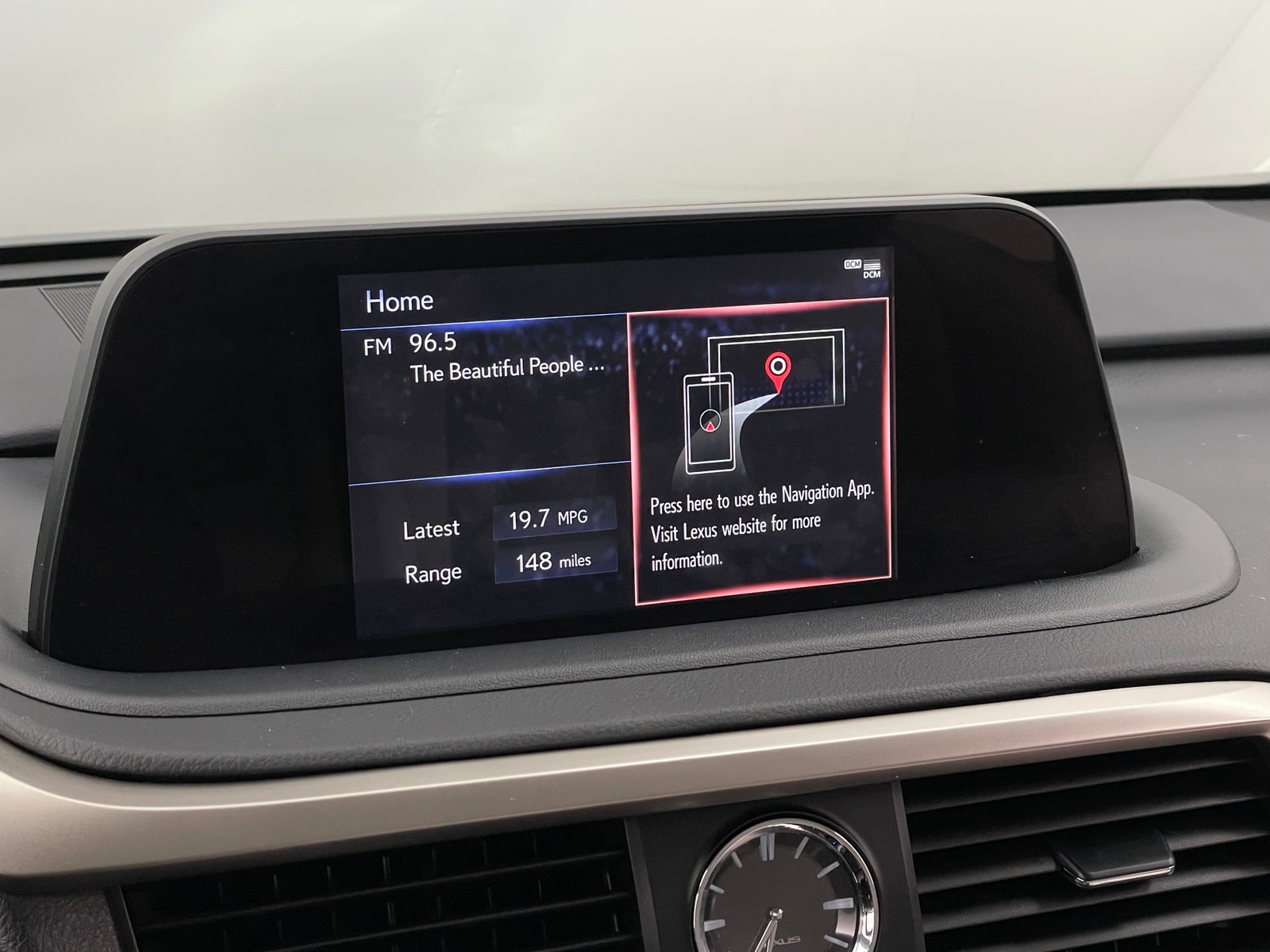 Thumbnail: 2022 Lexus RX - 4