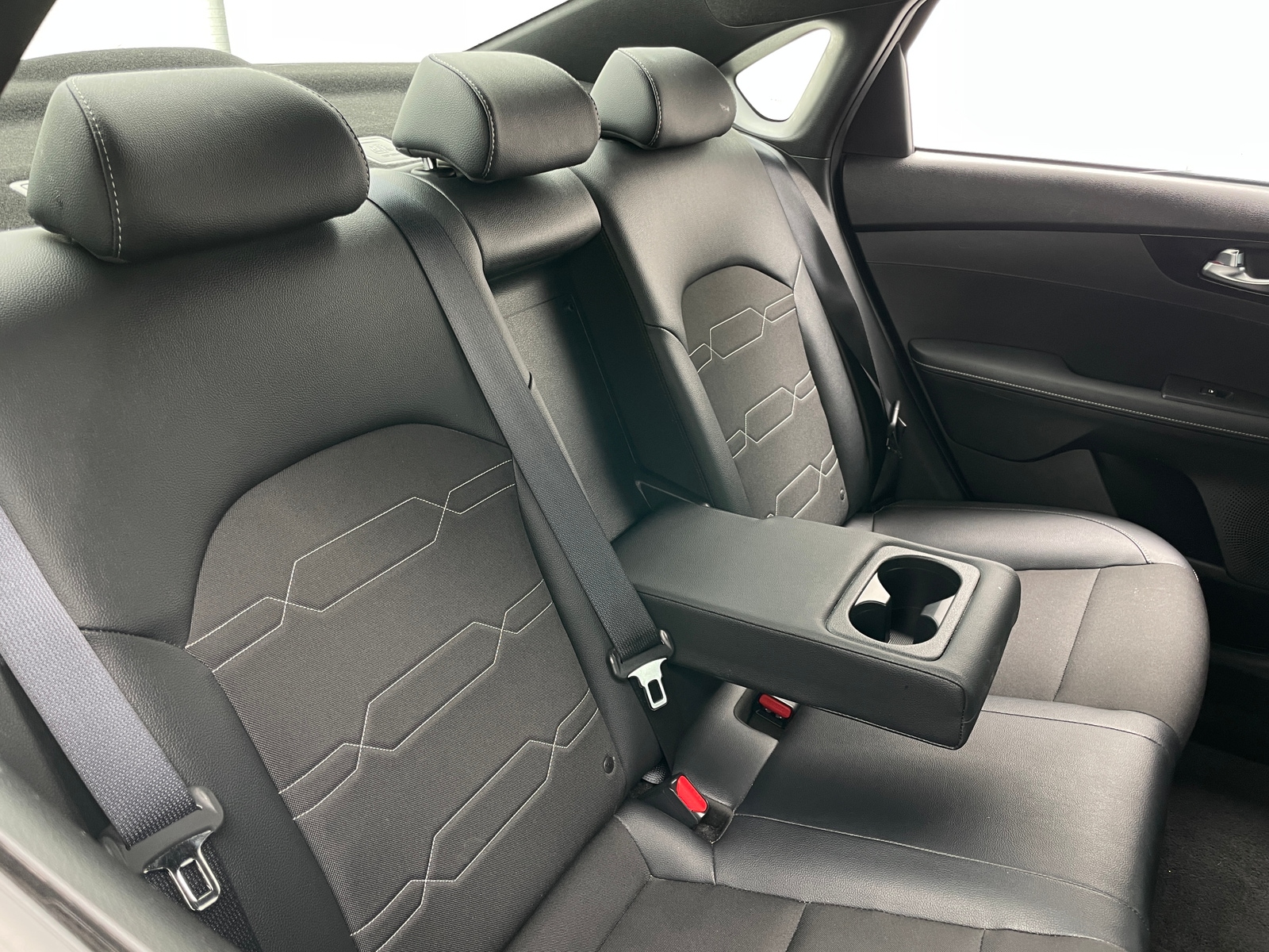 Thumbnail: 2023 Kia Forte - 6