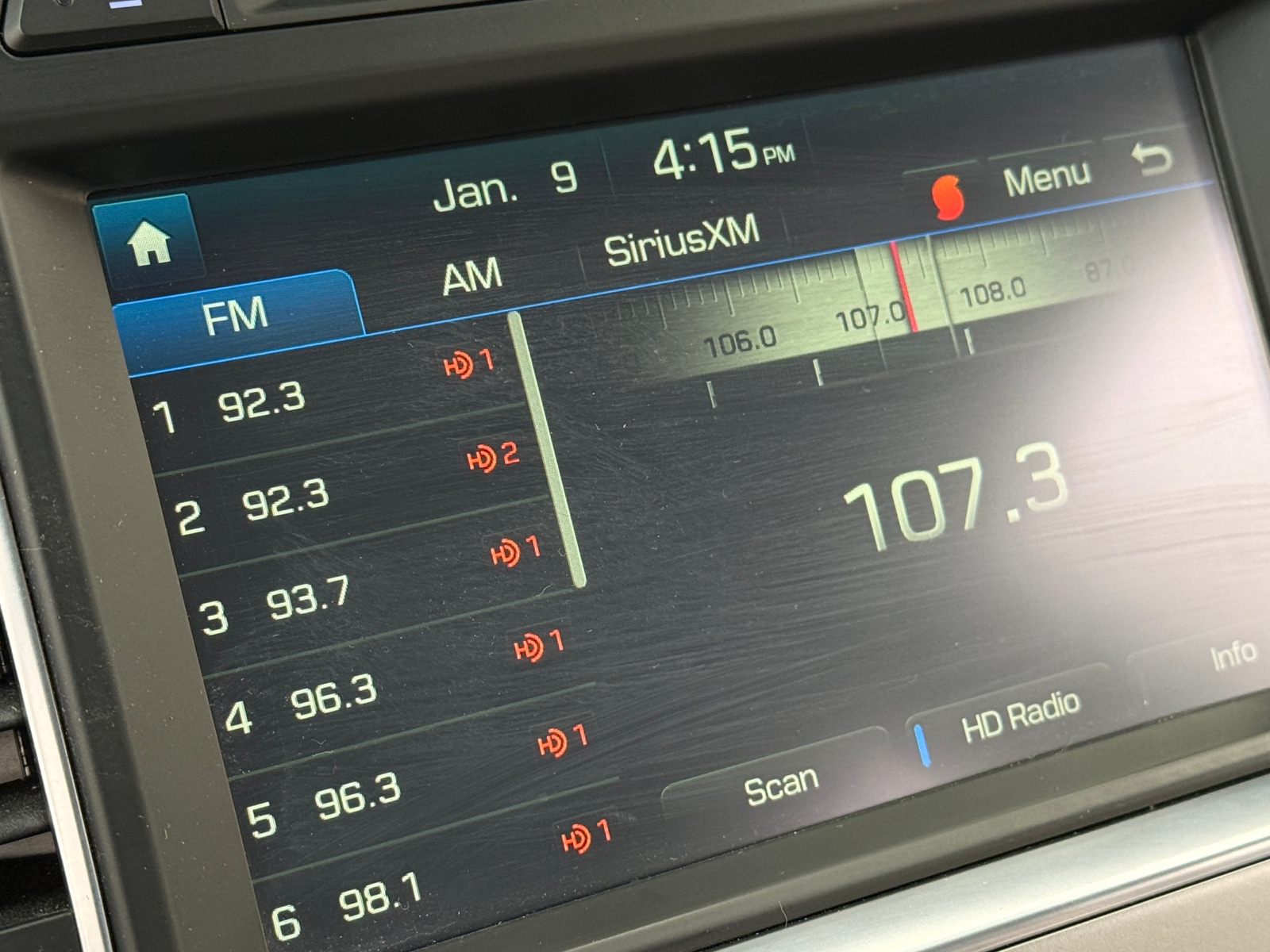 Thumbnail: 2015 Hyundai Sonata - 3