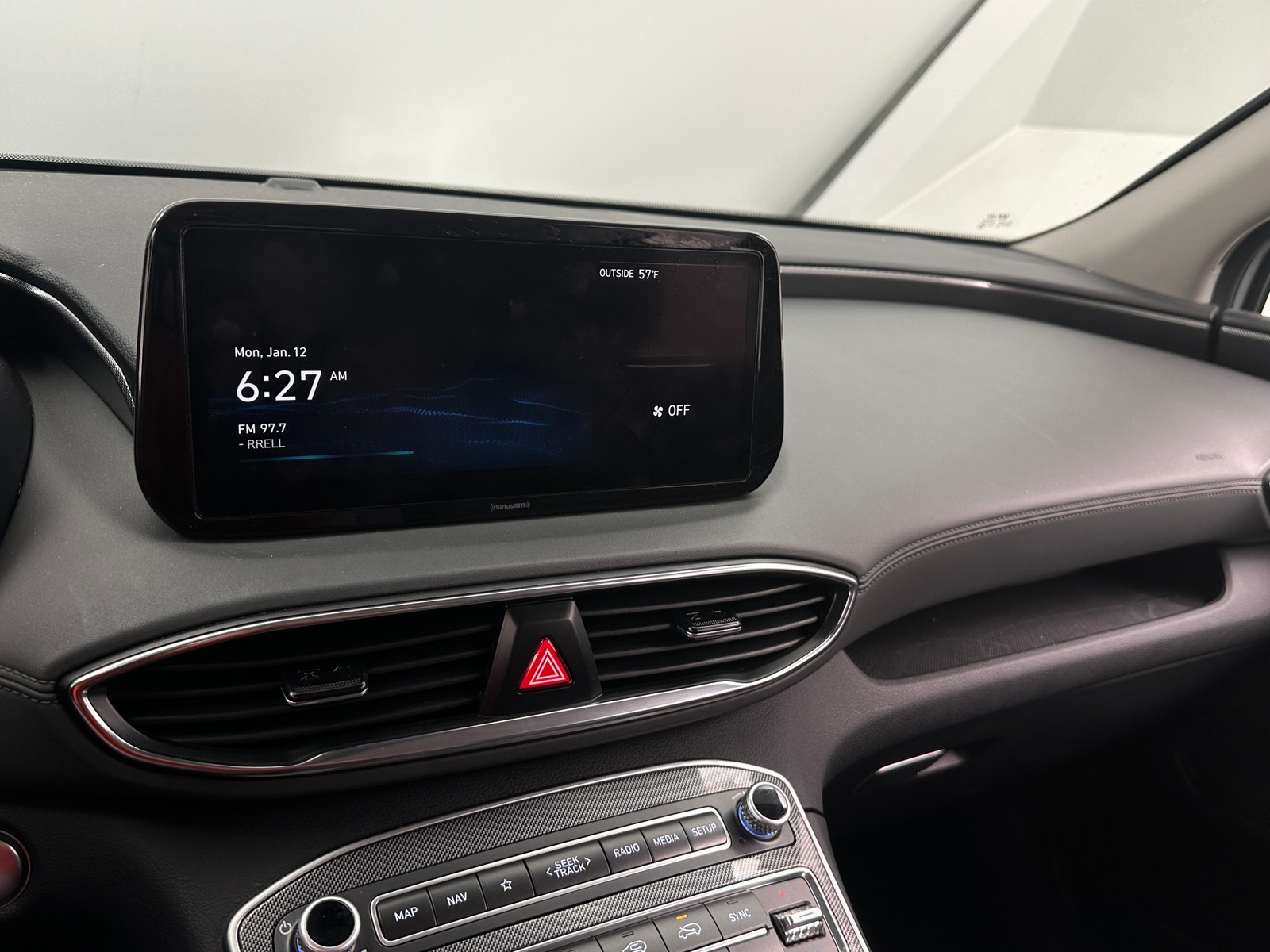 Thumbnail: 2023 Hyundai Santa Fe - 4