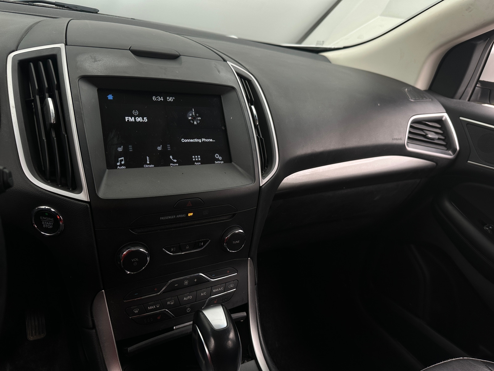 Thumbnail: 2017 Ford Edge - 4