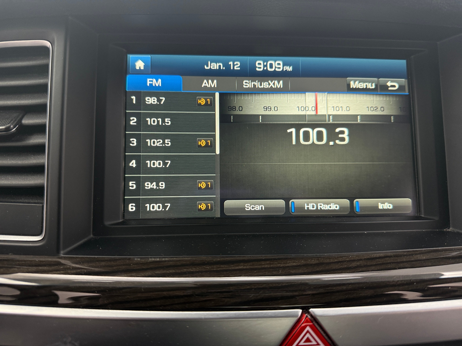 Thumbnail: 2015 Hyundai Genesis - 3