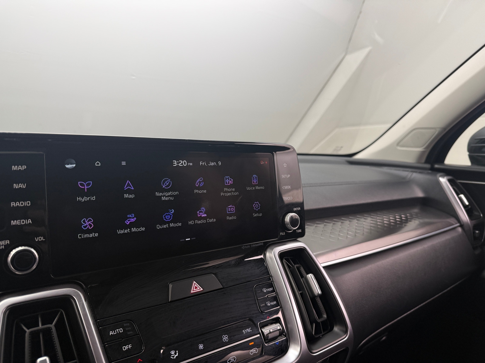 Thumbnail: 2022 Kia Sorento - 3