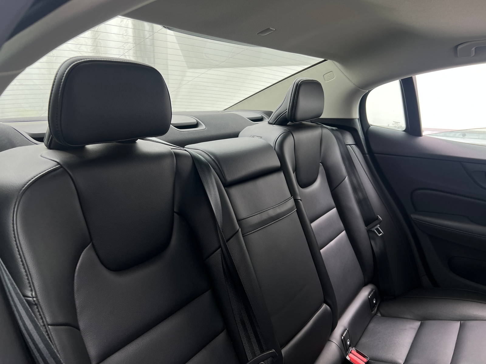 Thumbnail: 2024 Volvo S60 - 6