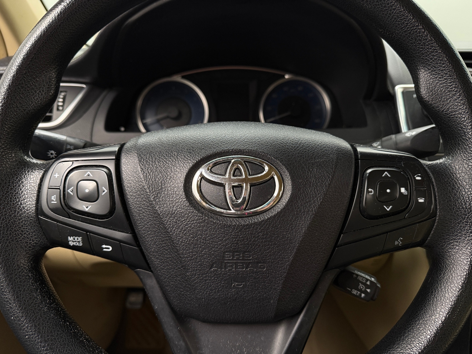 Thumbnail: 2016 Toyota Camry - 5