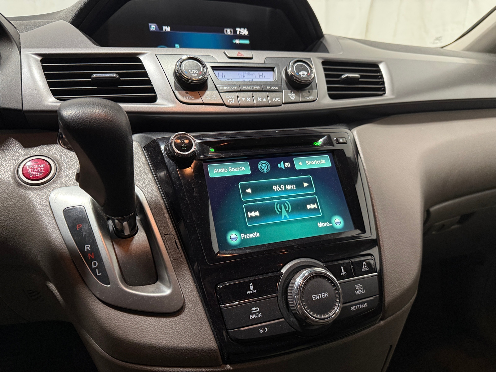 Thumbnail: 2014 Honda Odyssey - 4