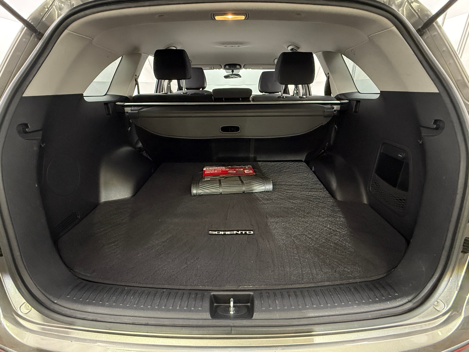 Thumbnail: 2016 Kia Sorento - 7