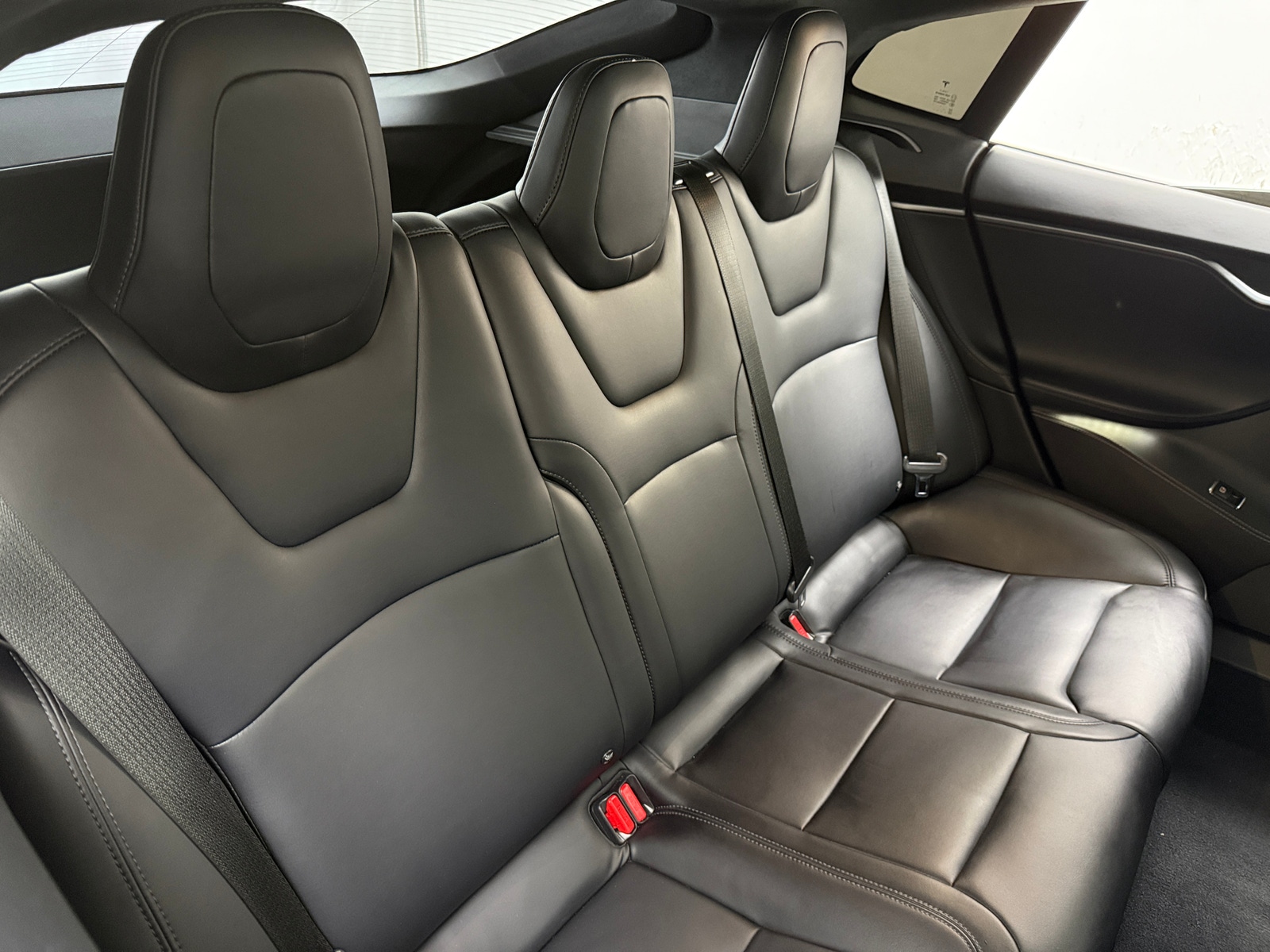 Thumbnail: 2020 Tesla Model S - 5