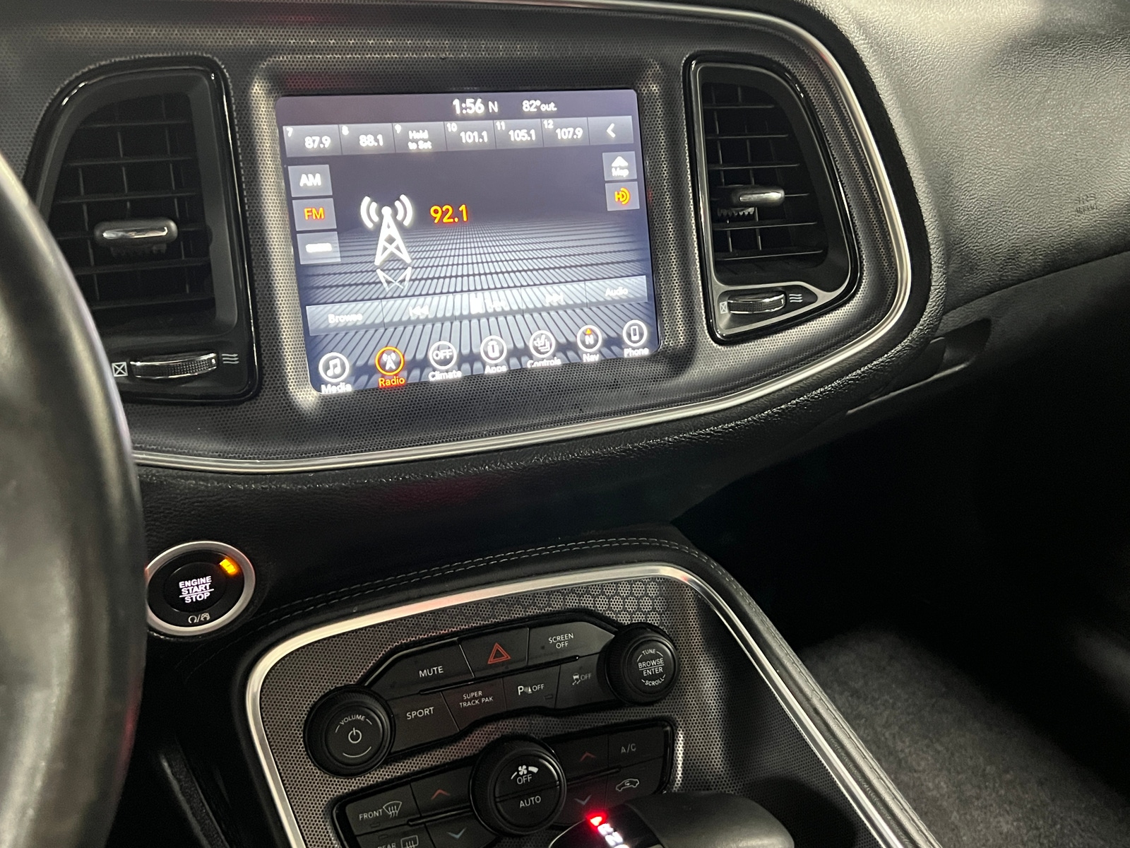 Thumbnail: 2017 Dodge Challenger - 2