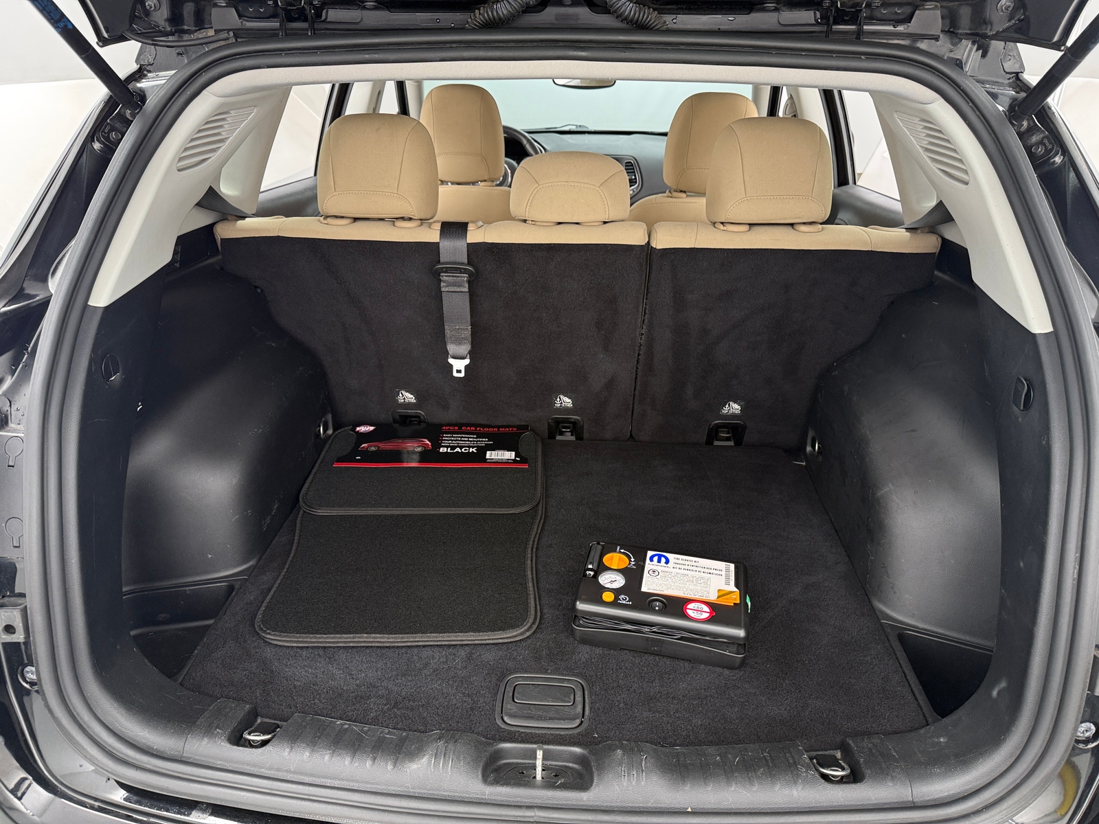 Thumbnail: 2018 Jeep Compass - 7