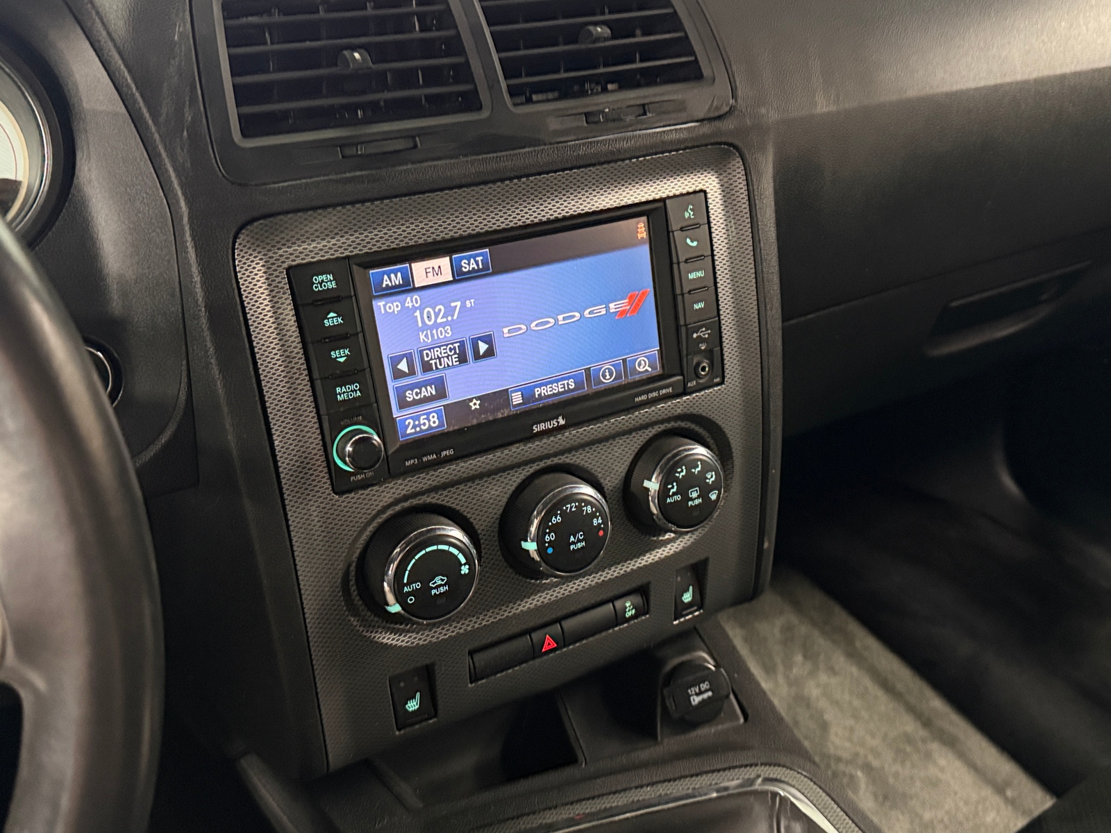 Thumbnail: 2014 Dodge Challenger - 3