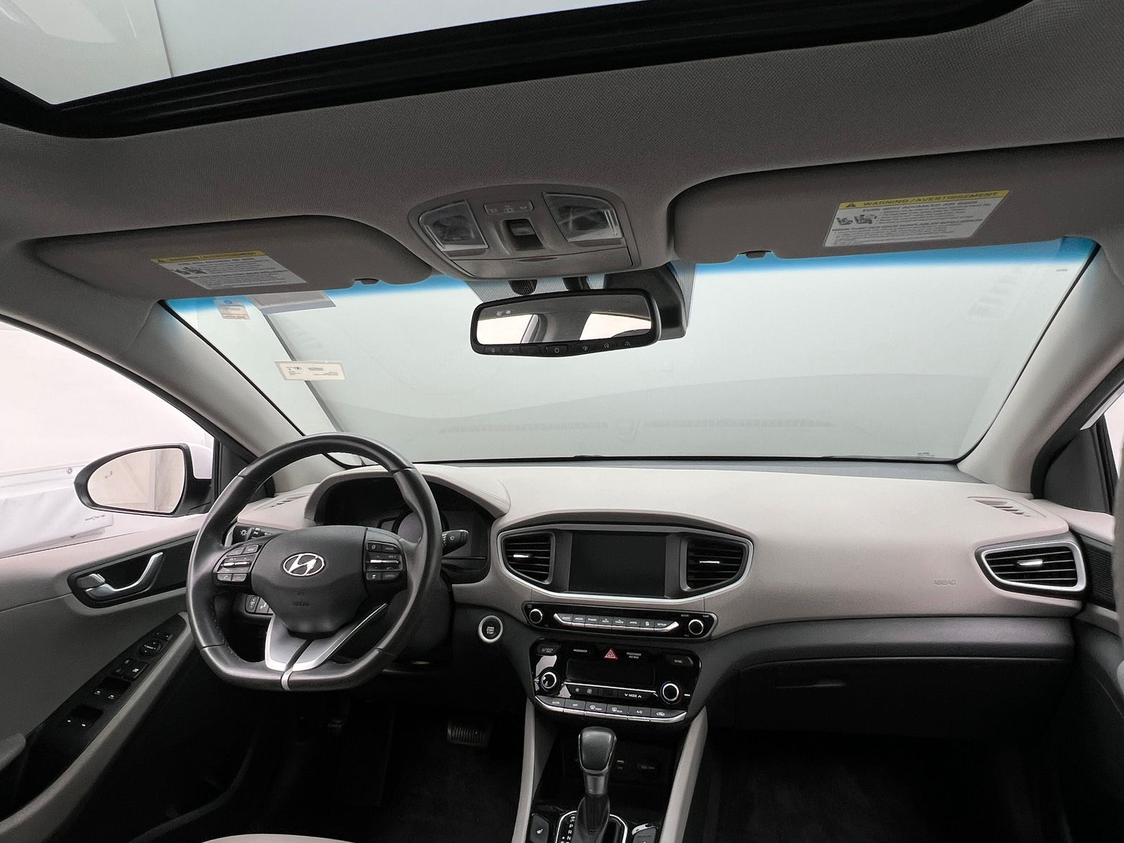 Thumbnail: 2019 Hyundai Ioniq - 2