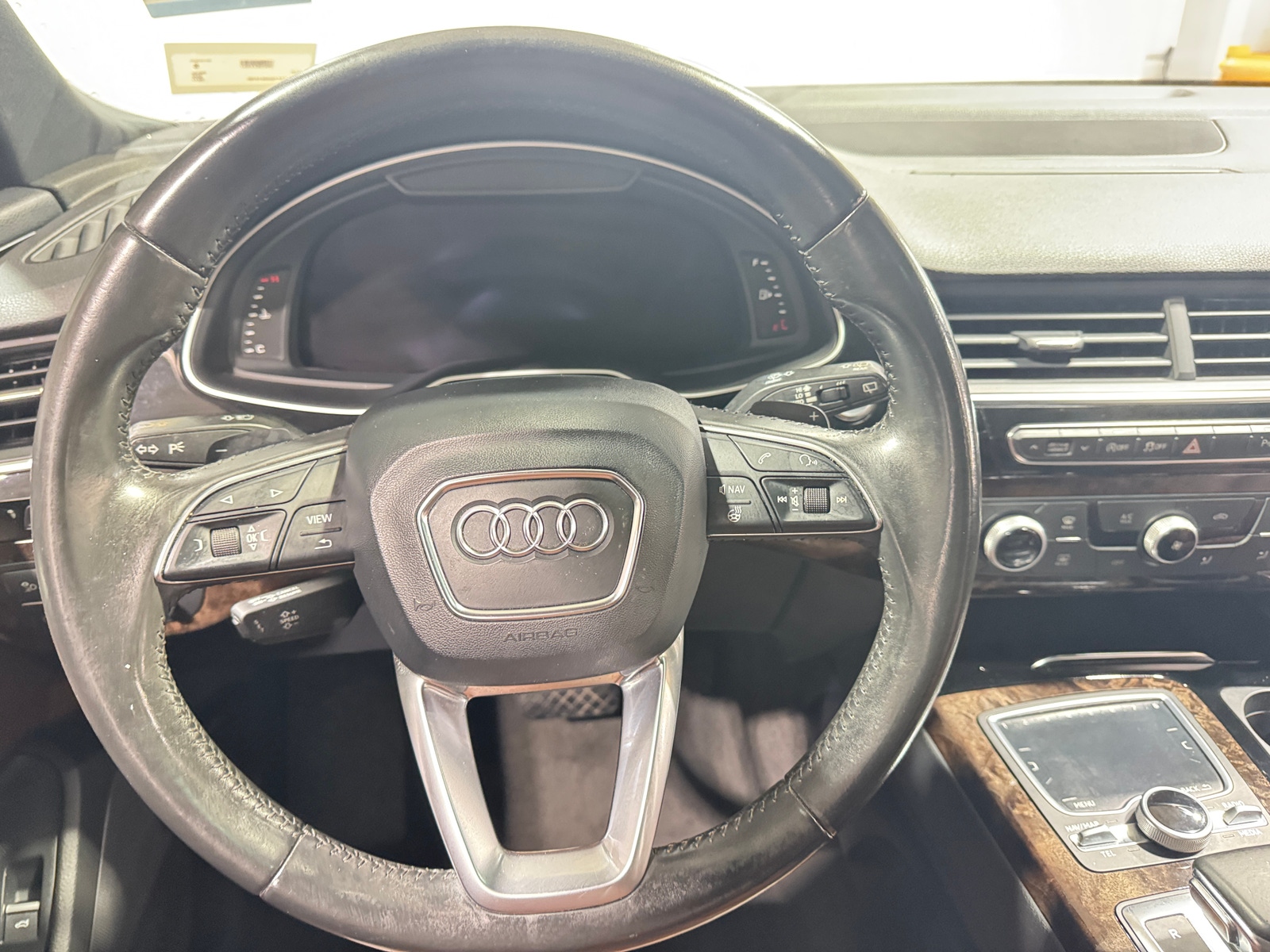 Thumbnail: 2017 Audi Q7 - 4