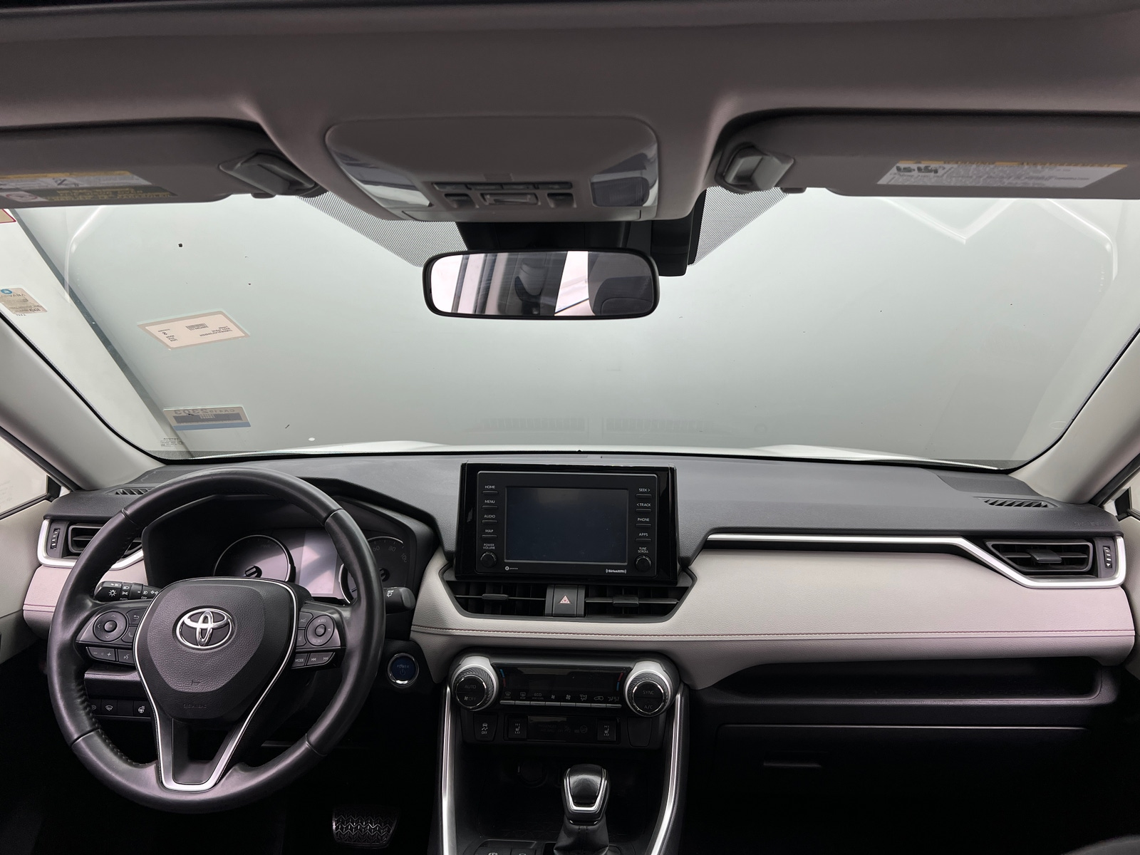 Thumbnail: 2020 Toyota RAV4 - 3