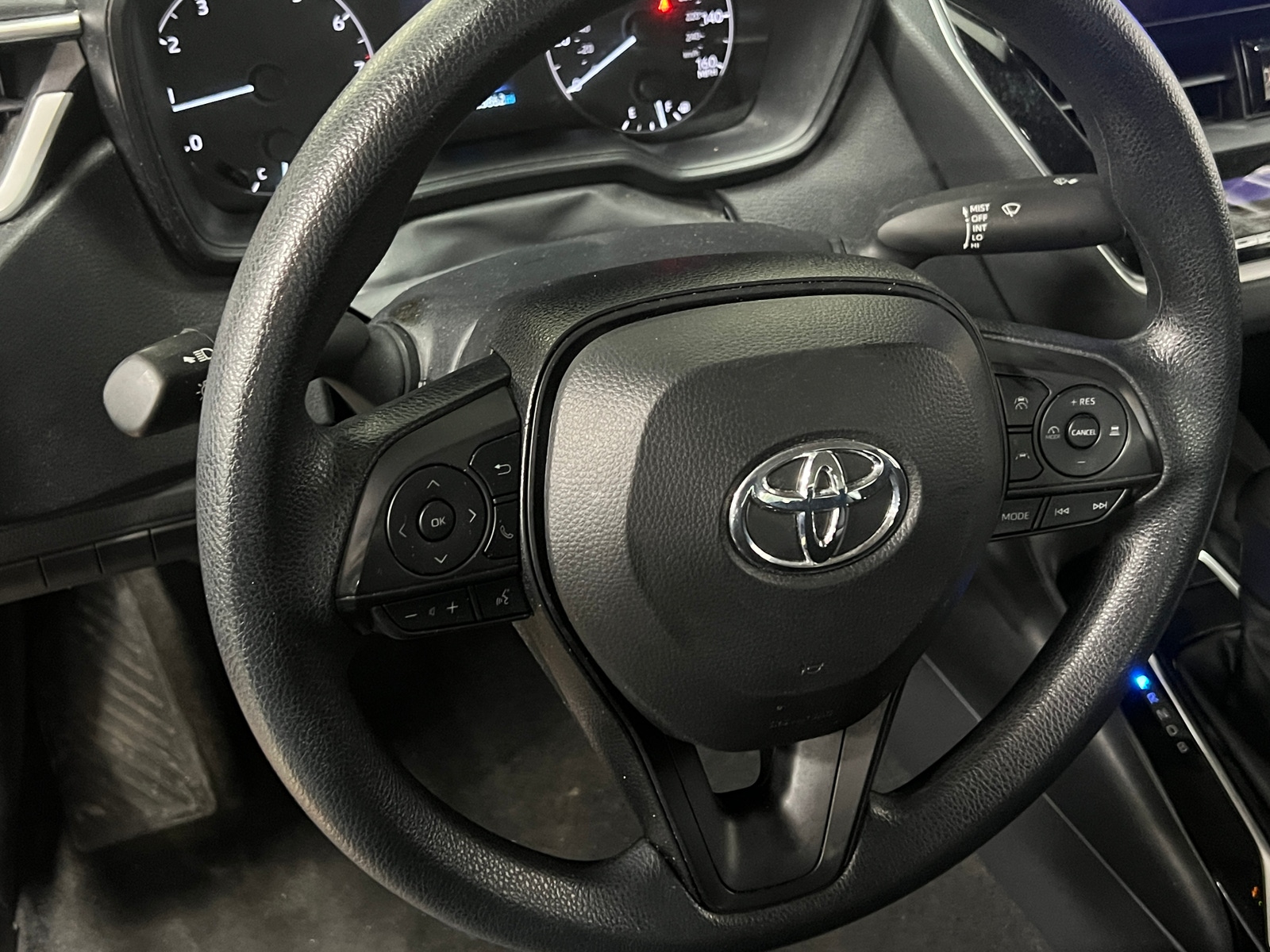 Thumbnail: 2024 Toyota Corolla - 5