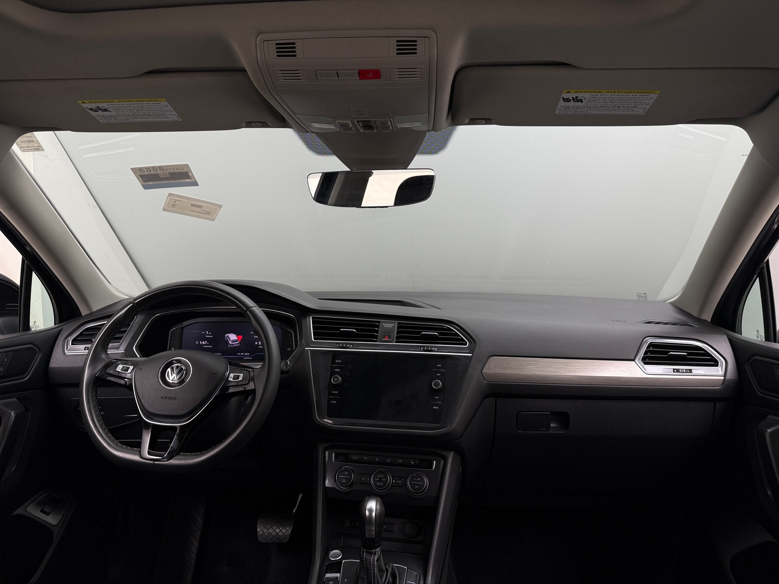 Thumbnail: 2021 Volkswagen Tiguan - 3