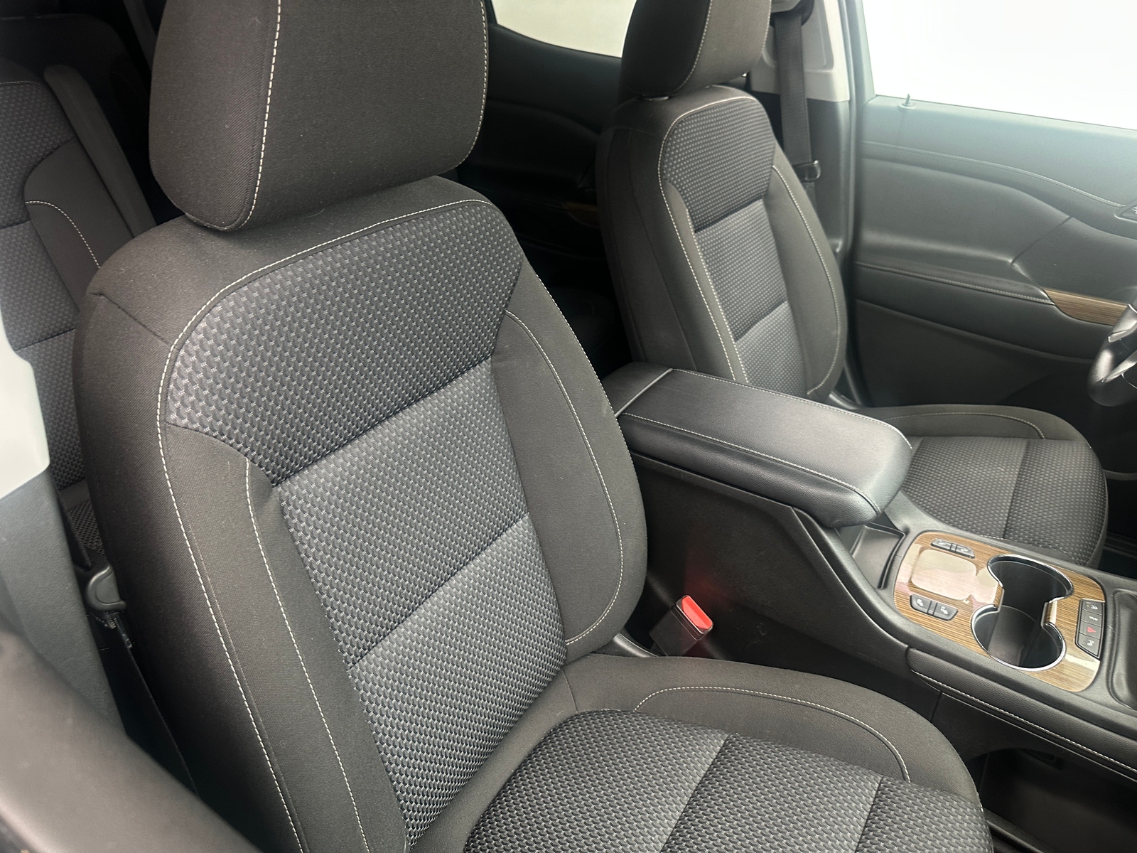 Thumbnail: 2021 GMC Acadia - 2