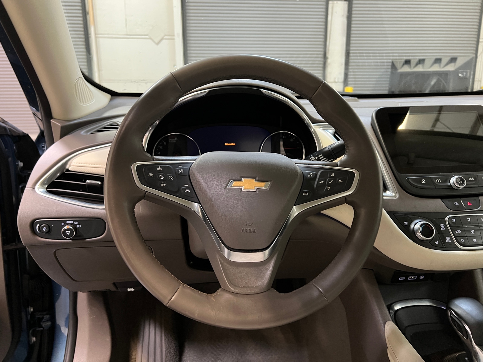 Thumbnail: 2024 Chevrolet Malibu - 4