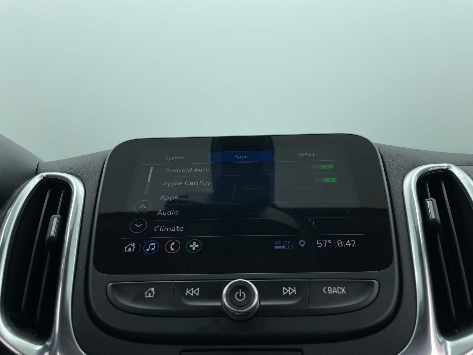 Thumbnail: 2020 Chevrolet Equinox - 3