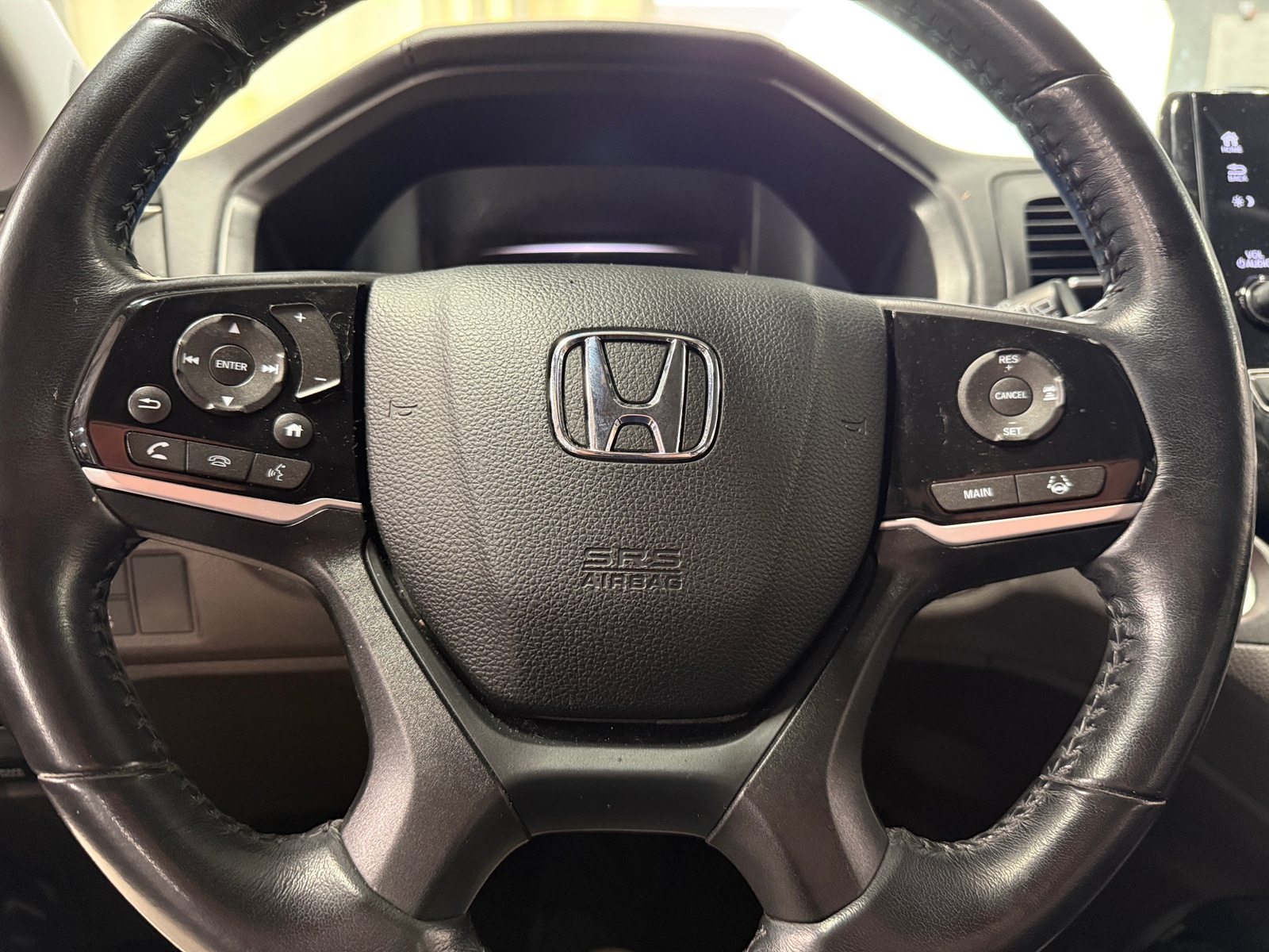 Thumbnail: 2018 Honda Odyssey - 4