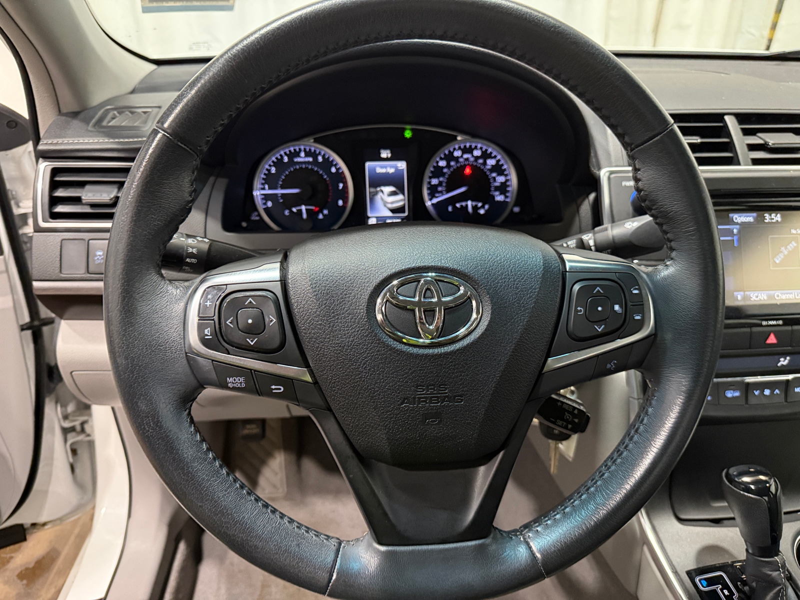 Thumbnail: 2017 Toyota Camry - 5