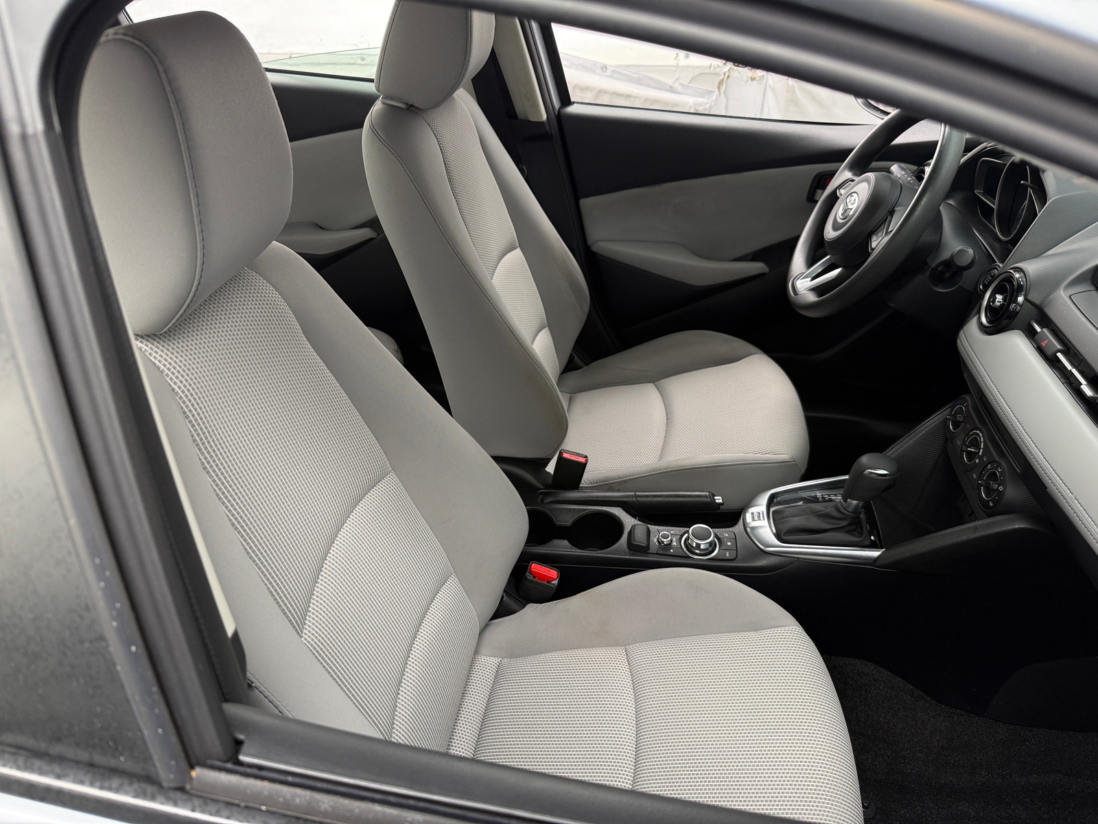 Thumbnail: 2019 Toyota Yaris - 2