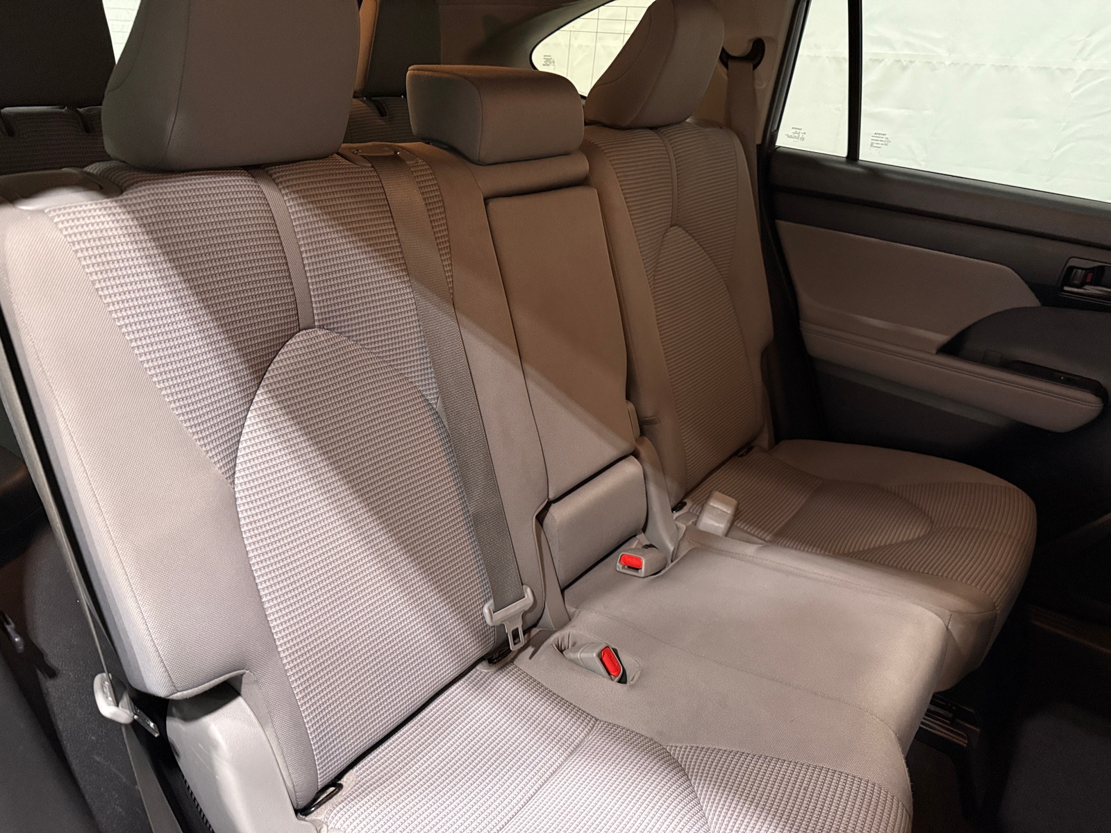 Thumbnail: 2020 Toyota Highlander - 6