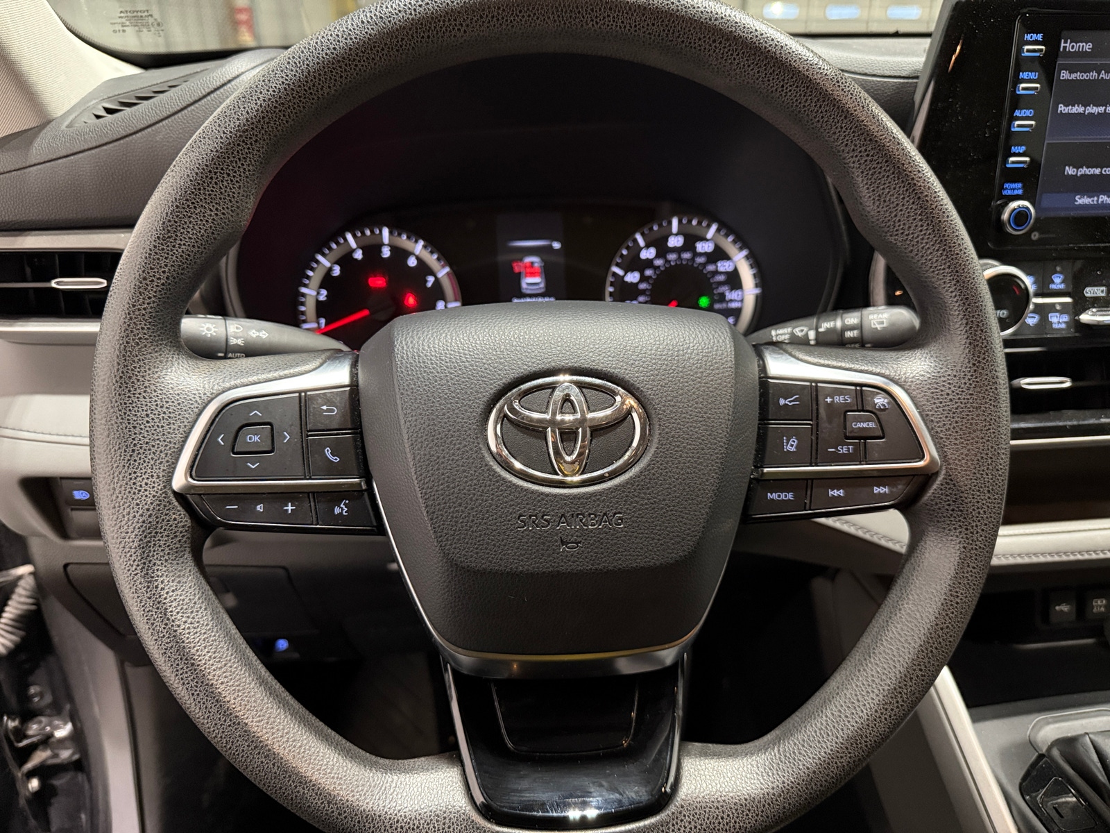 Thumbnail: 2020 Toyota Highlander - 5