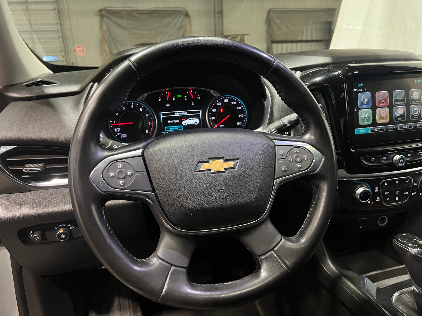 Thumbnail: 2019 Chevrolet Traverse - 4
