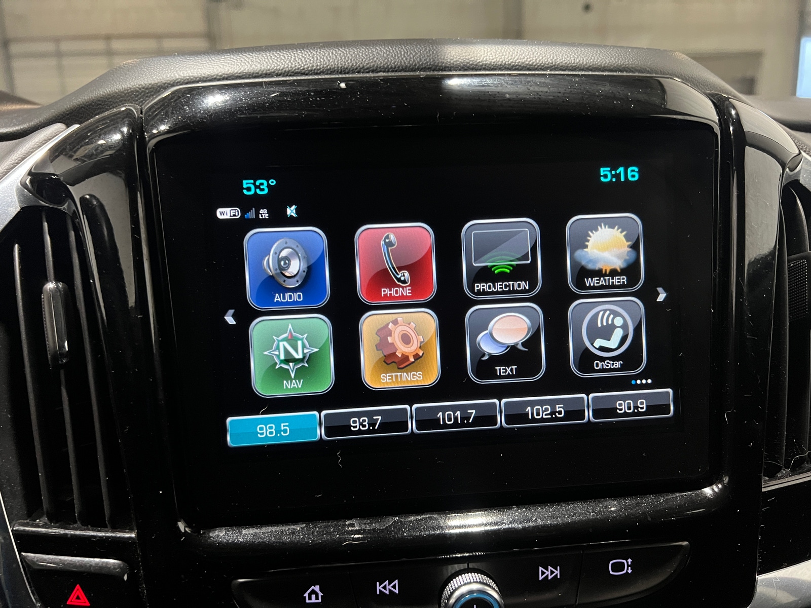 Thumbnail: 2019 Chevrolet Traverse - 3