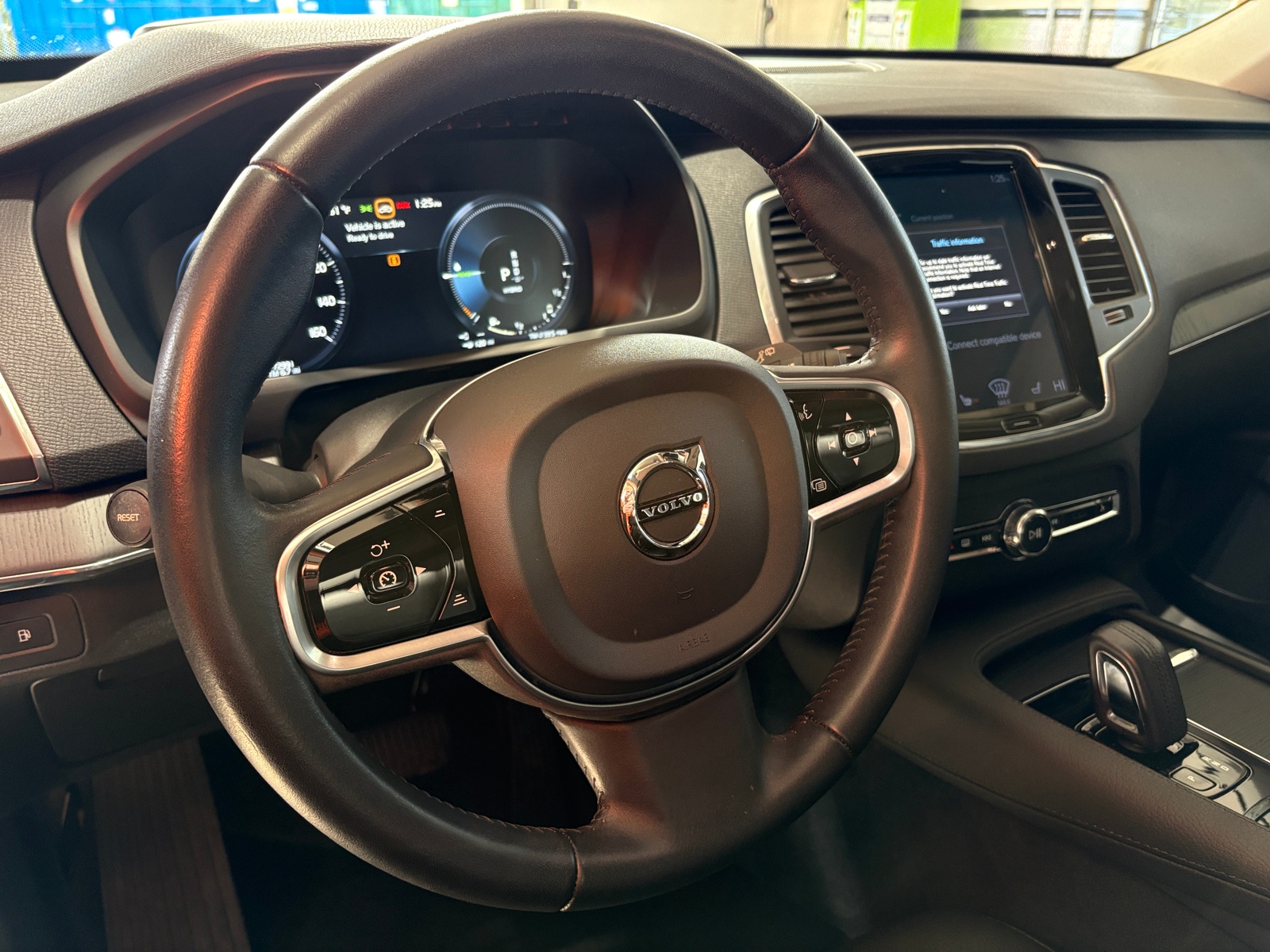 Thumbnail: 2020 Volvo XC90 - 4