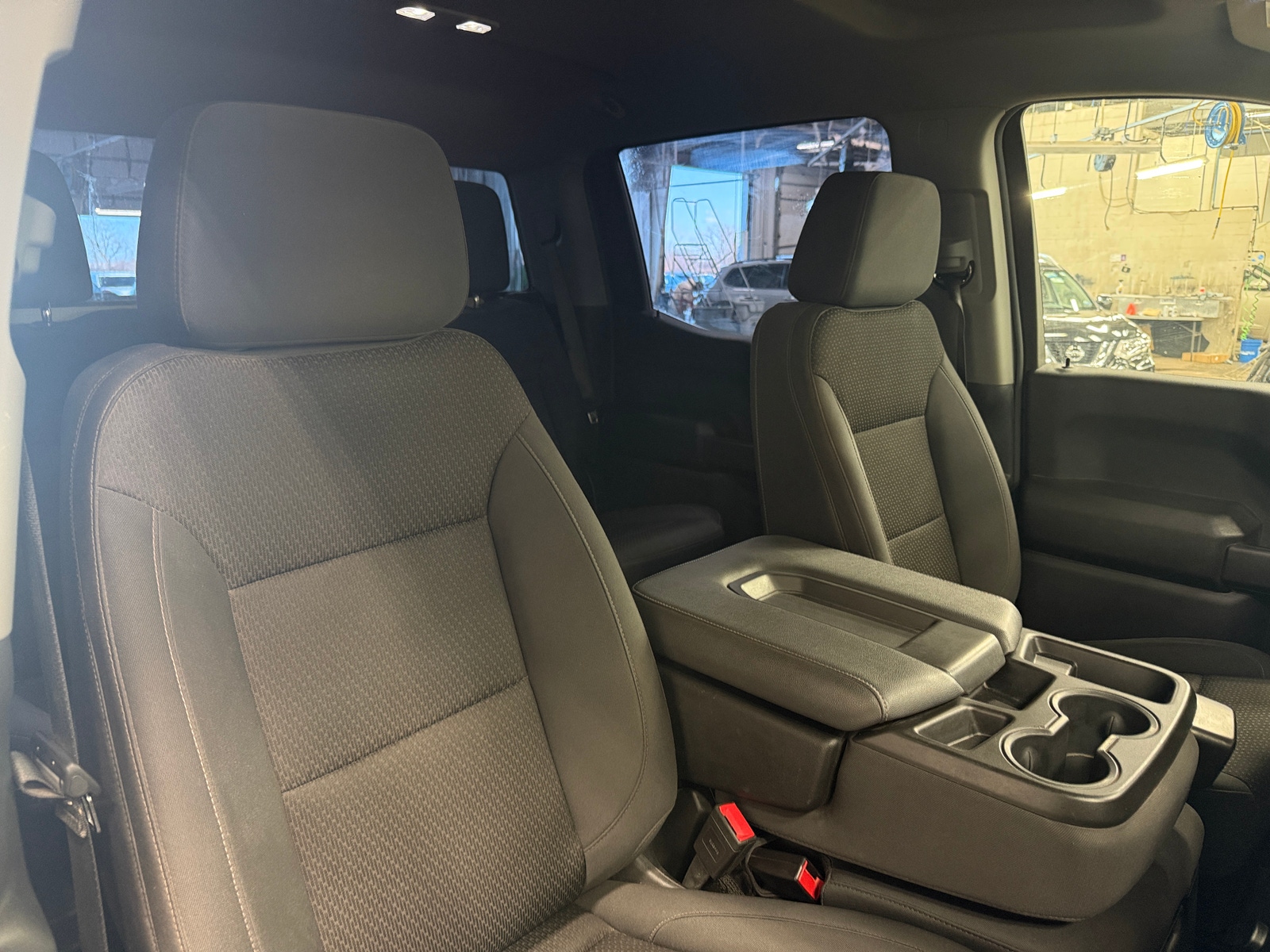 Thumbnail: 2024 Chevrolet Silverado 1500 - 2