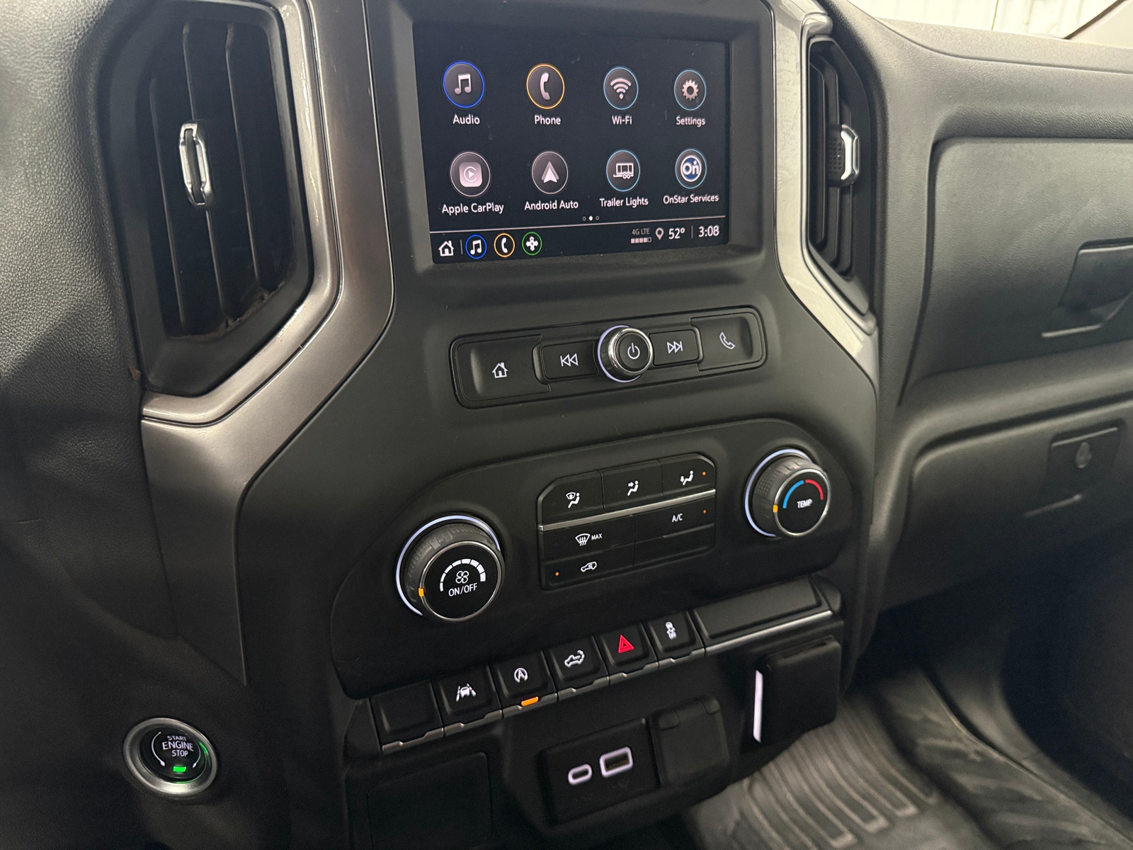 Thumbnail: 2024 Chevrolet Silverado 1500 - 4