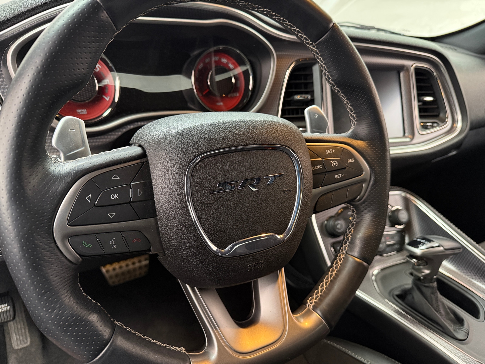 Thumbnail: 2015 Dodge Challenger - 3