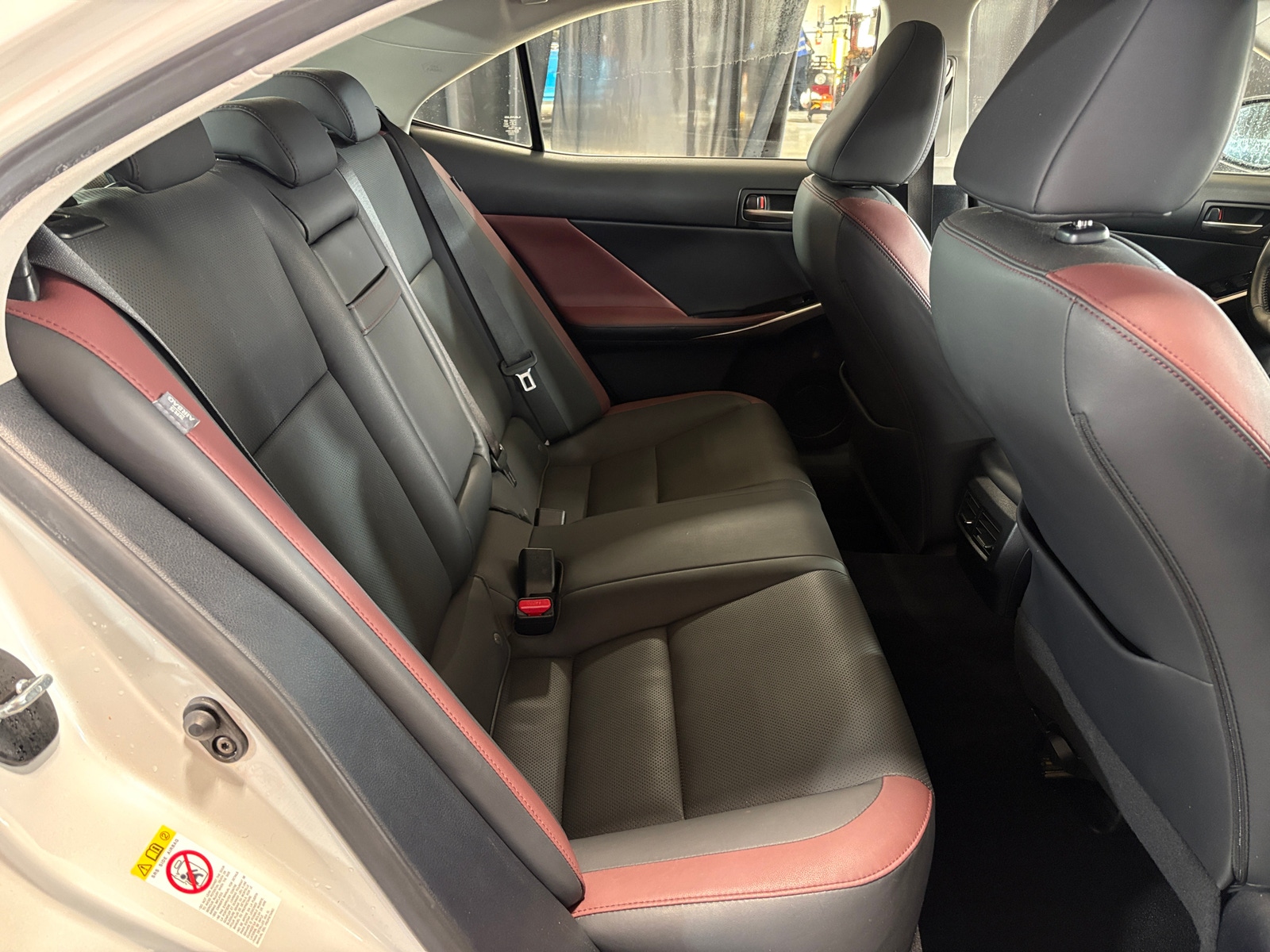 Thumbnail: 2018 Lexus IS - 5