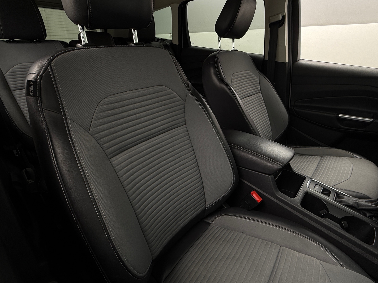 Thumbnail: 2019 Ford Escape - 2