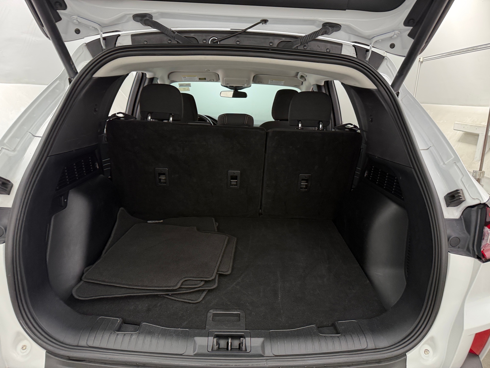 Thumbnail: 2024 Ford Escape - 7