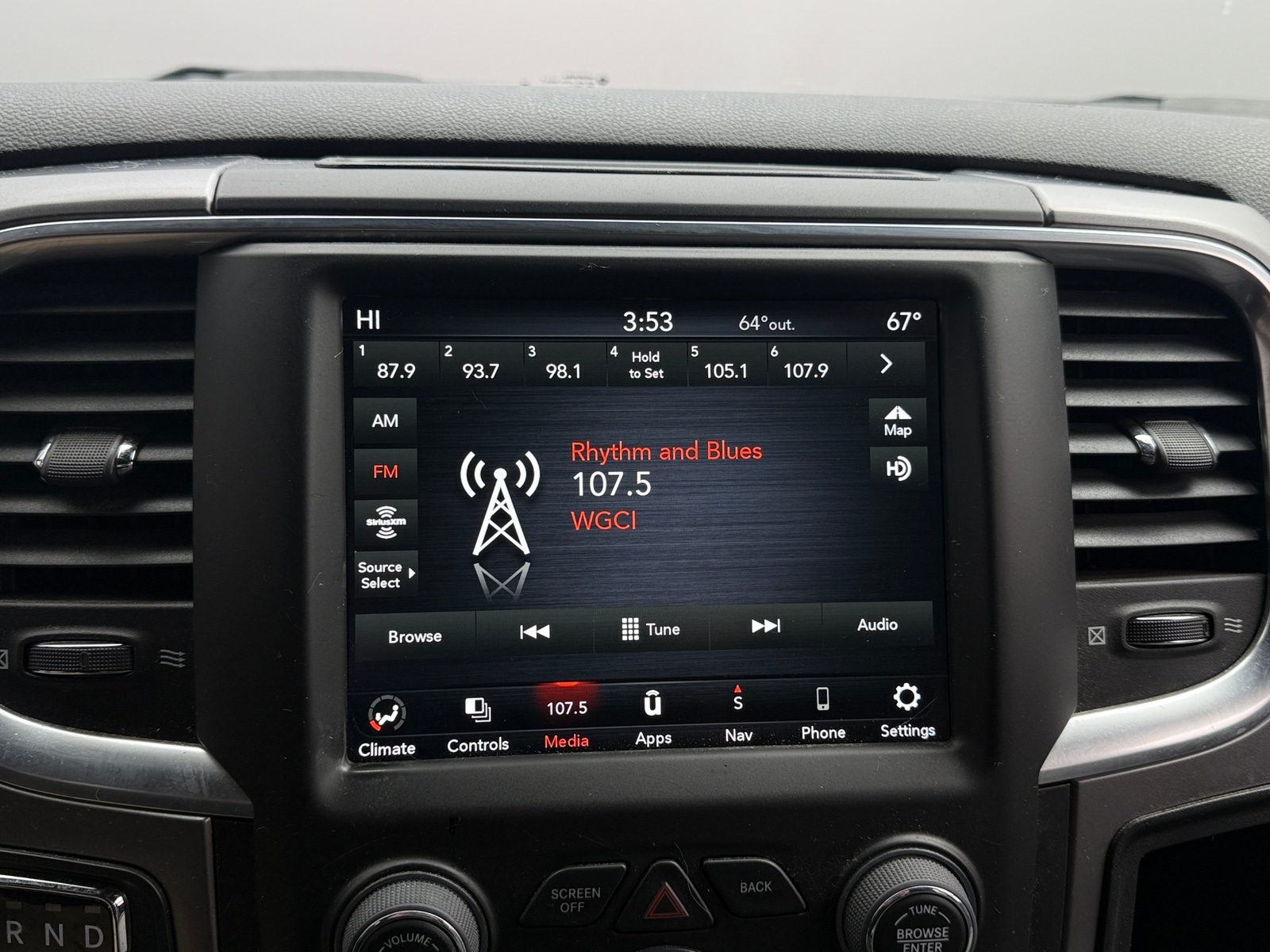 Thumbnail: 2022 RAM 1500 Classic - 4