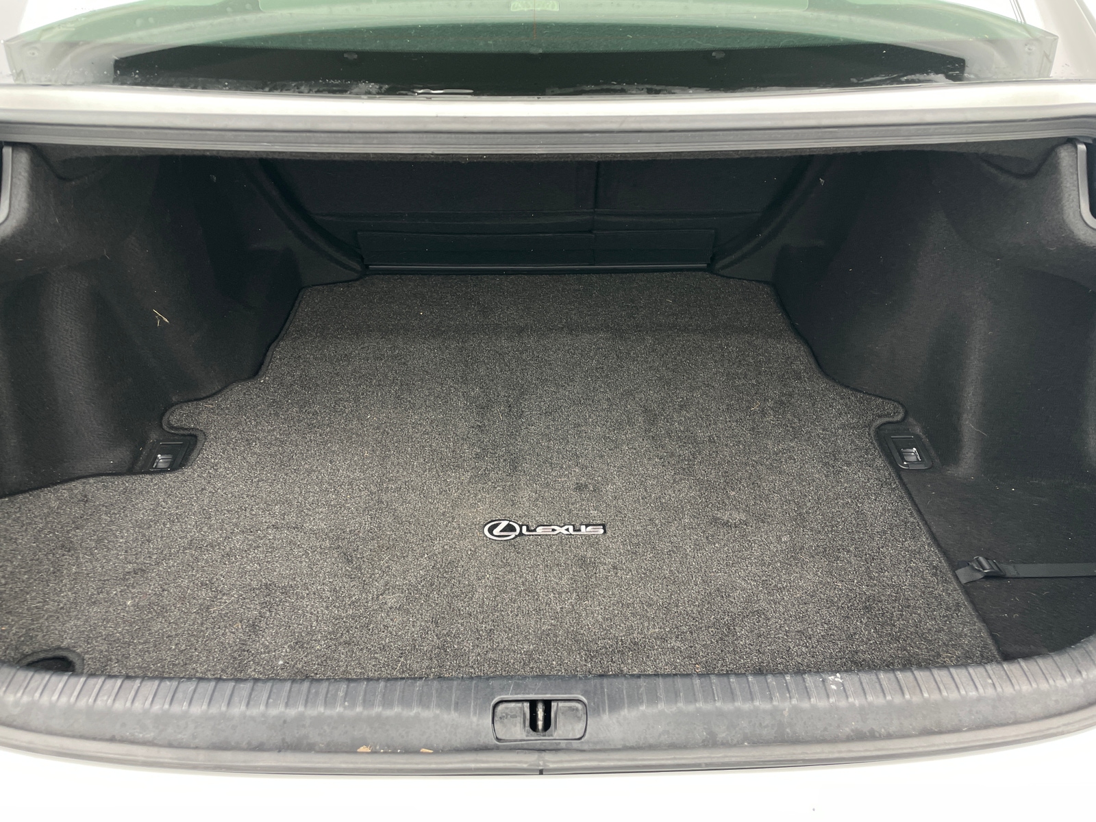 Thumbnail: 2019 Lexus RC - 4