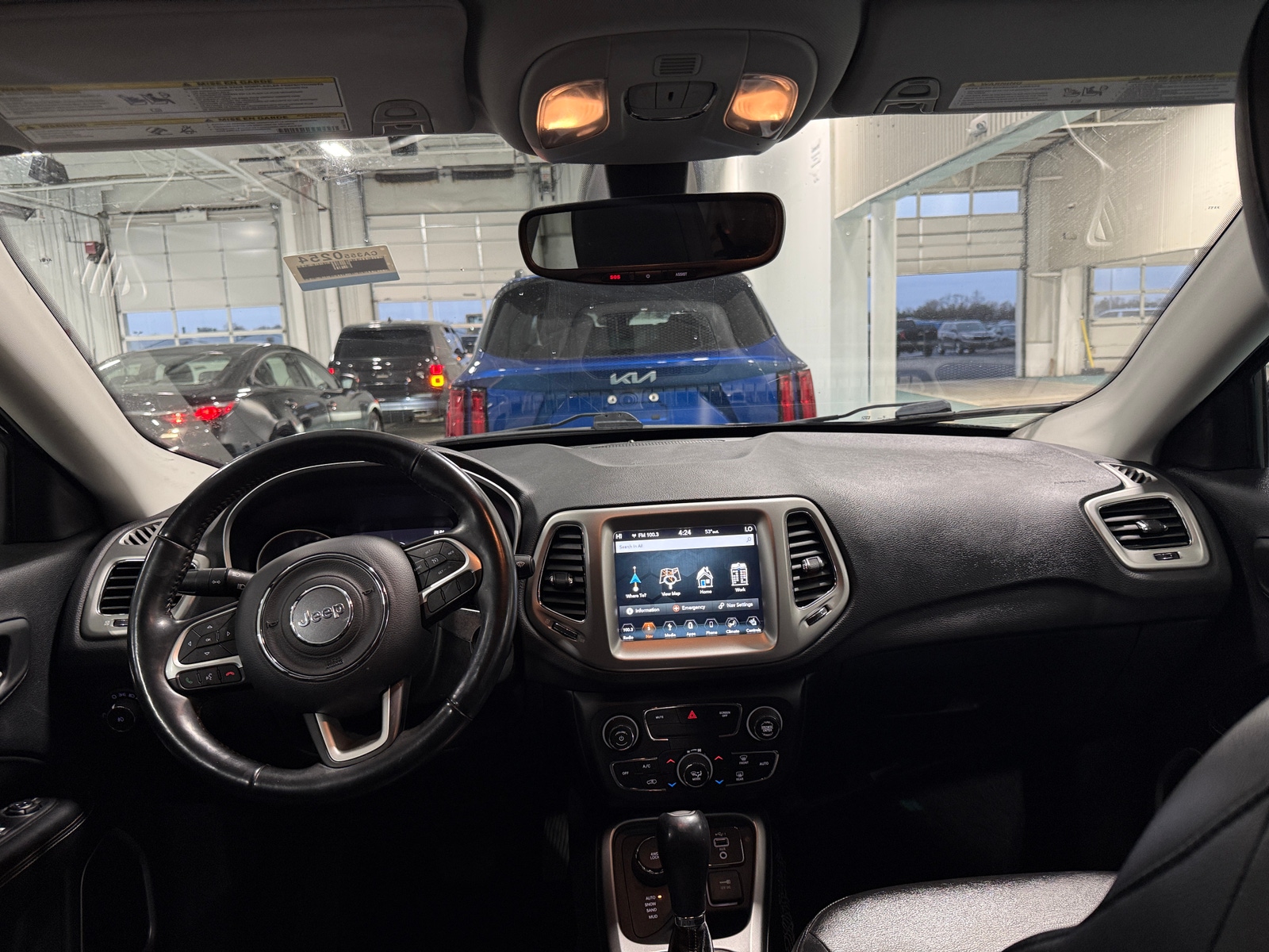 Thumbnail: 2019 Jeep Compass - 3