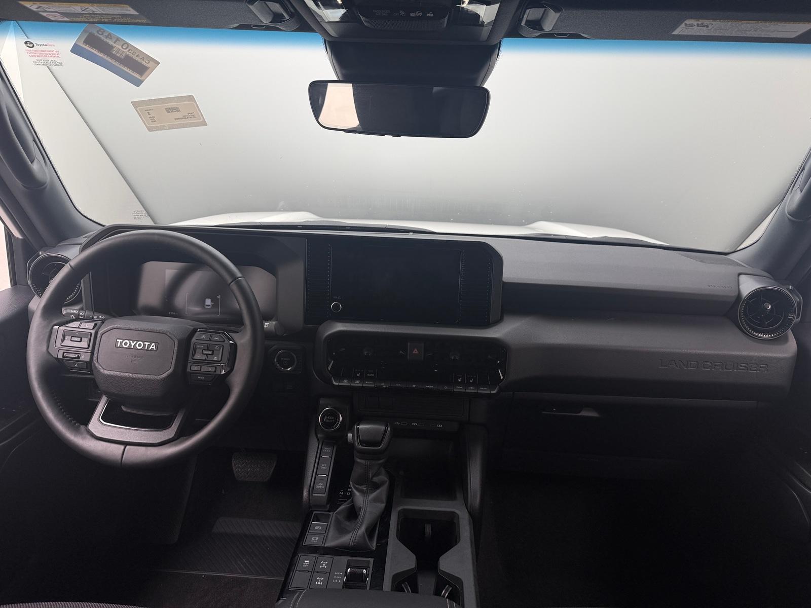 Thumbnail: 2025 Toyota Land Cruiser - 3