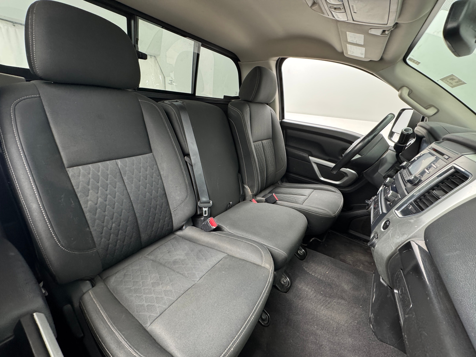 Thumbnail: 2017 Nissan Titan - 2